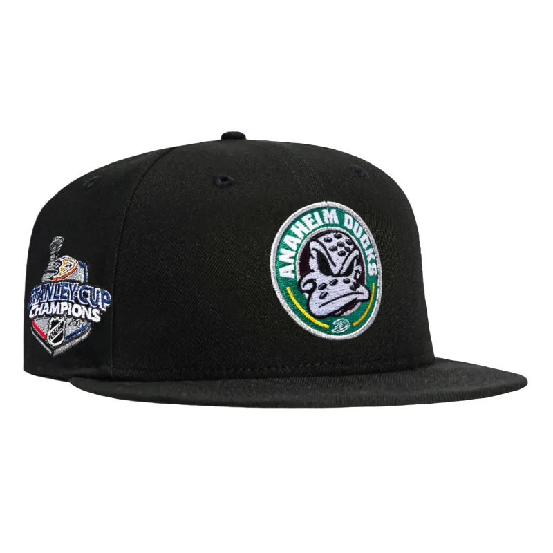 New Era 59Fifty Black Dome Anaheim Ducks 2007 Stanley Cup Patch Alternate Hat - Black made by New Era