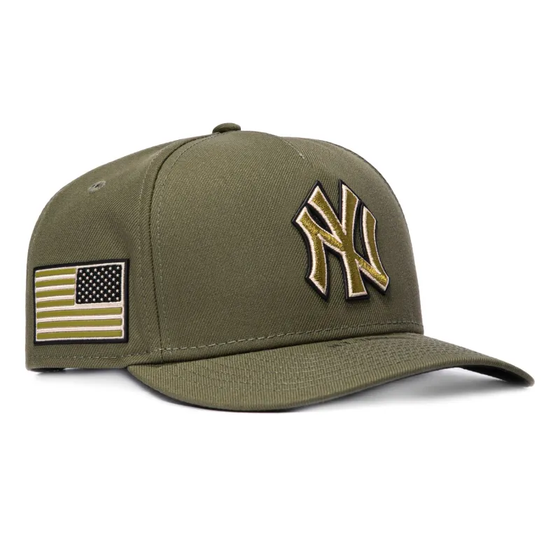 New Era 9Forty M-Crown Armed Forces New York Yankees USA Flag Patch Snapback Hat - Olive made by New Era