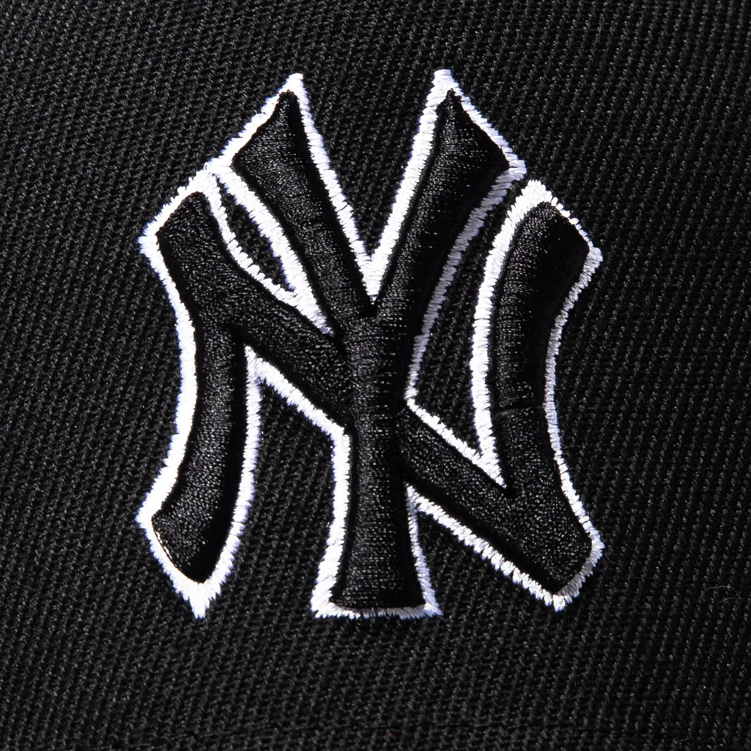 Mitchell & Ness Pro Pinch New York Yankees Snapback Hat - Black, Black, White sold by Hat Club product image thumbnail 3