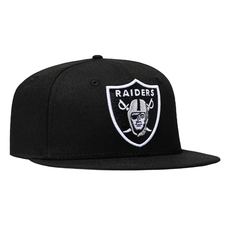New Era 9Fifty Las Vegas Raiders Snapback Hat - Black made by New Era