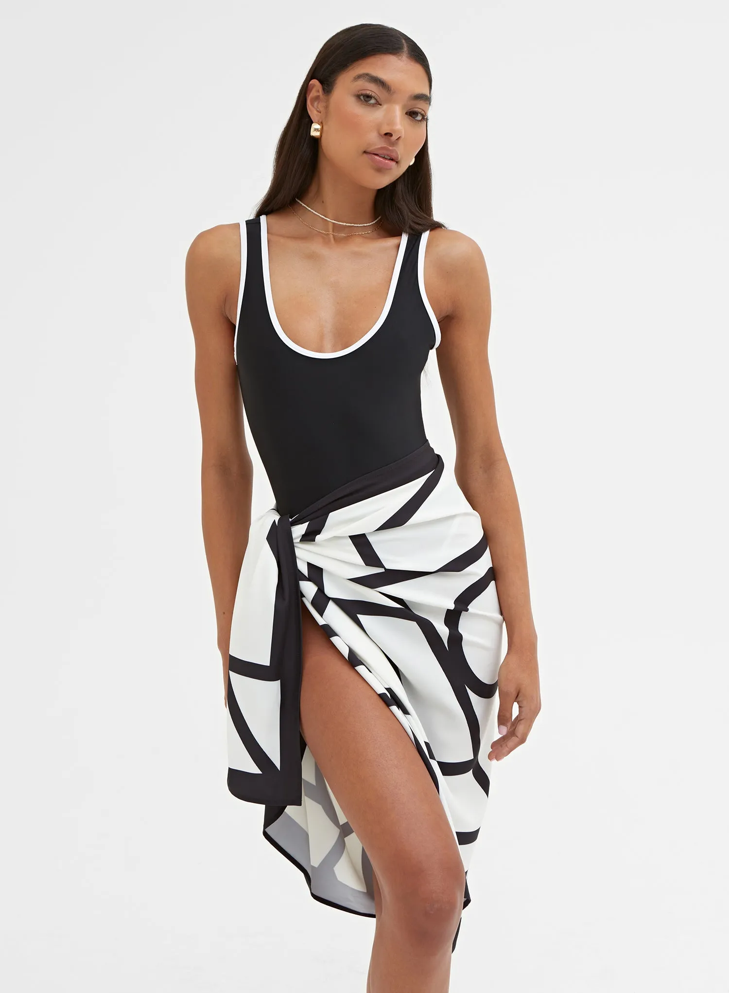White And Black Abstract Tie Sarong – Gigi sold by 4th and Reckless product image thumbnail 5
