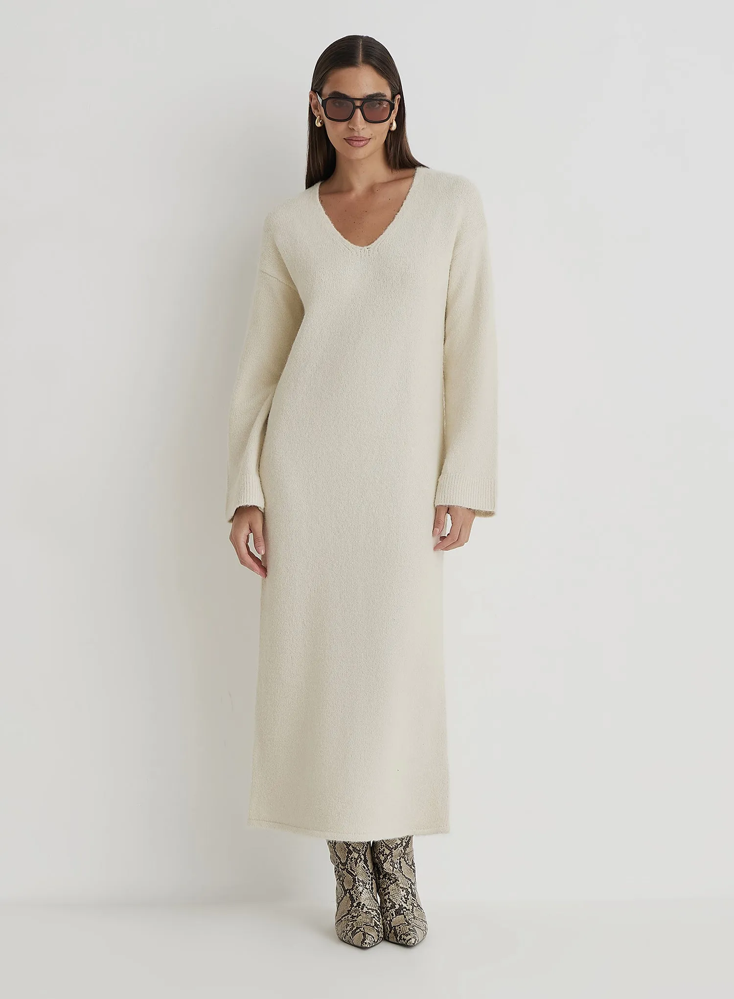 Cream V Neck Knitted Maxi Dress sold by 4th and Reckless product image thumbnail 4