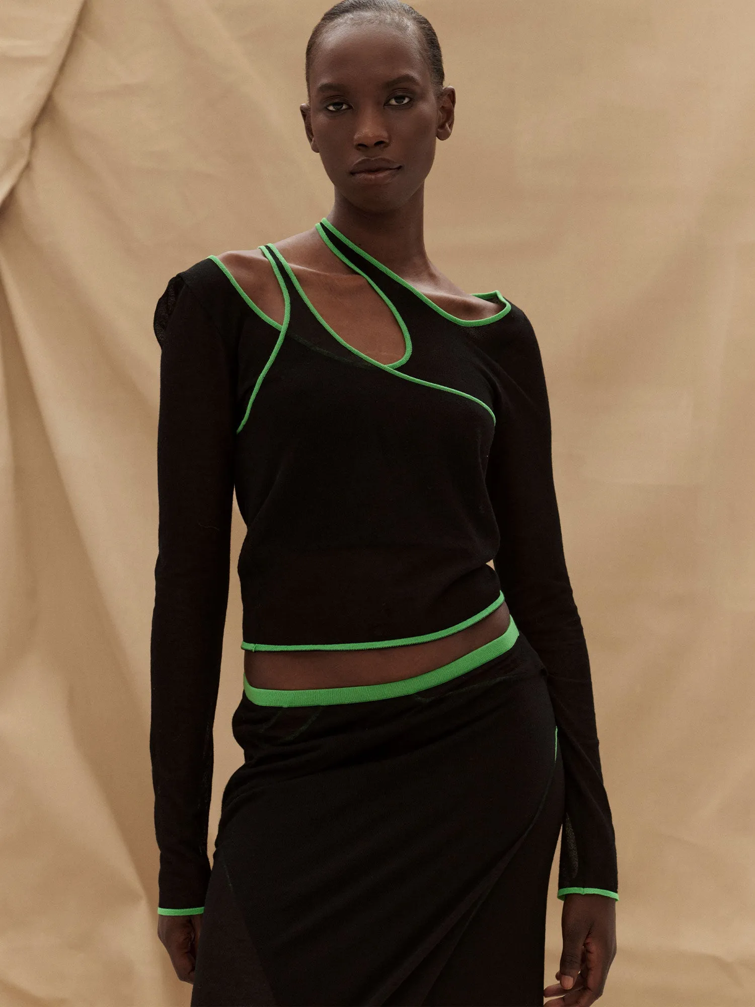 07 VINCE SKIRT | BLACK WITH BASIL sold by Paris Georgia product image thumbnail 5