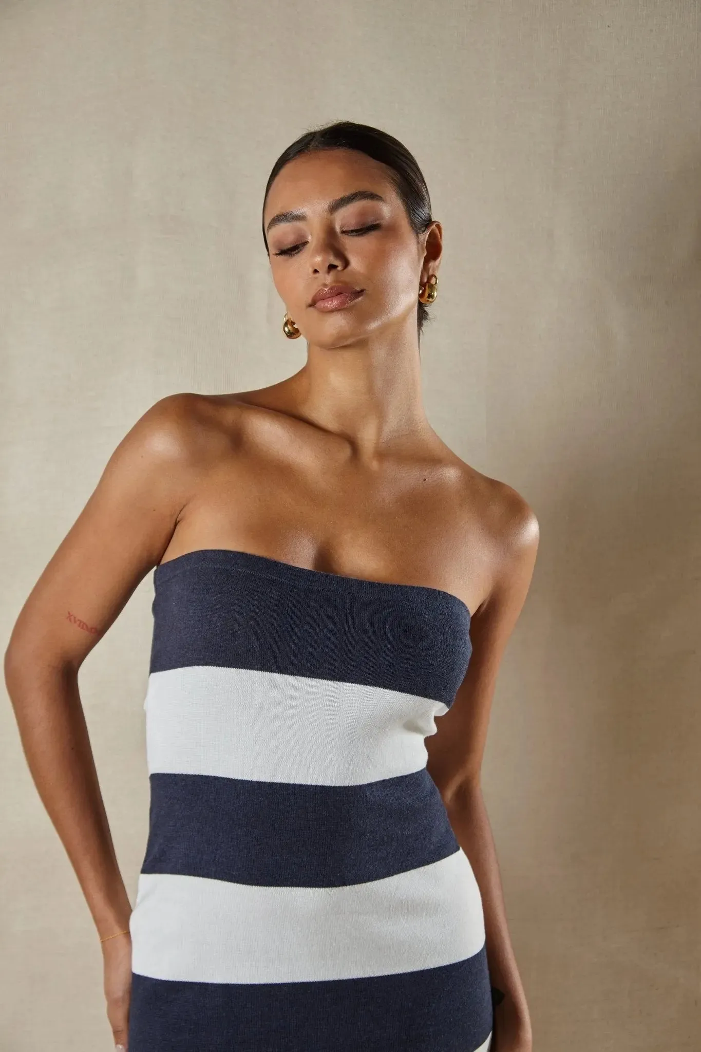 ALB Everyday - Cass Navy and White Knit Dress sold by Anne Louise Boutique product image thumbnail 2