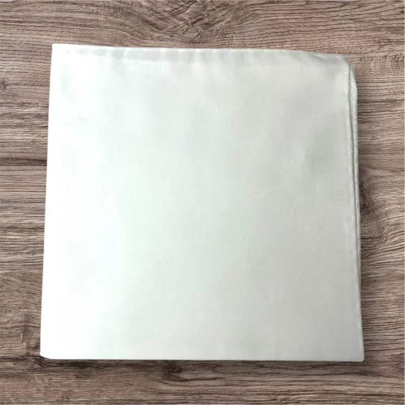 OLLIVER GREY POCKET SQUARE- White sold by Esco Clothiers