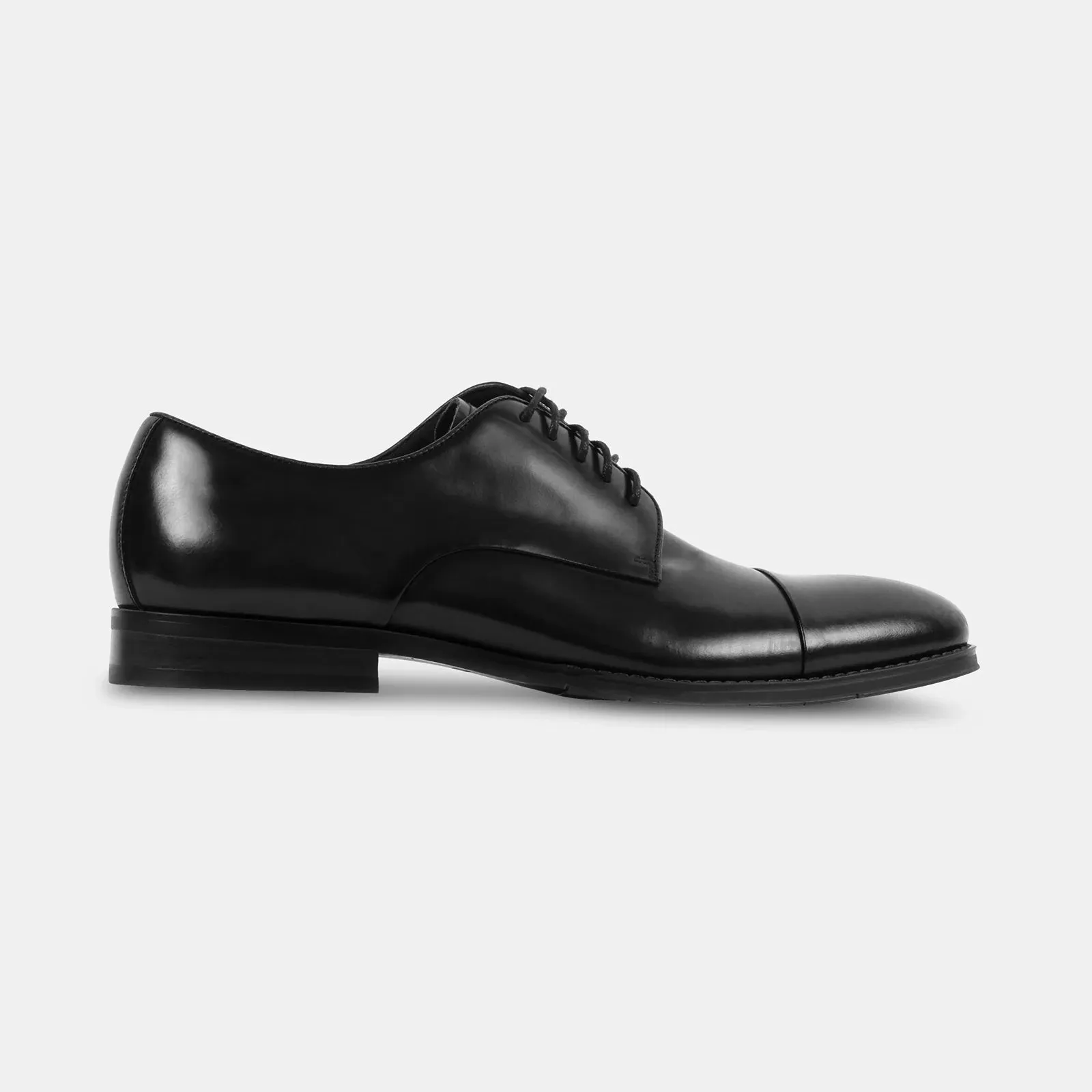 Steve Madden Shoes- KERIAN Black sold by Esco Clothiers