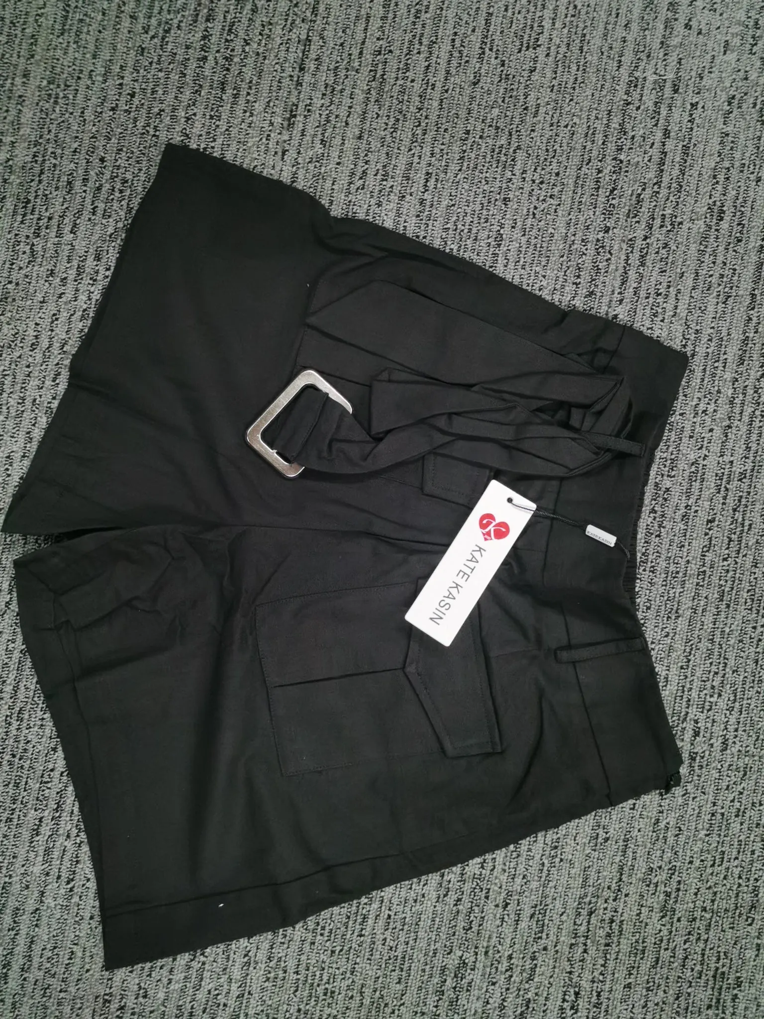 Kate Kasin Women's Casual Shorts Elastic High Waisted Pocket Front Wide Leg Vintage Cargo Shorts with Belt for Streetwear sold by Kate Kasin product image thumbnail 2