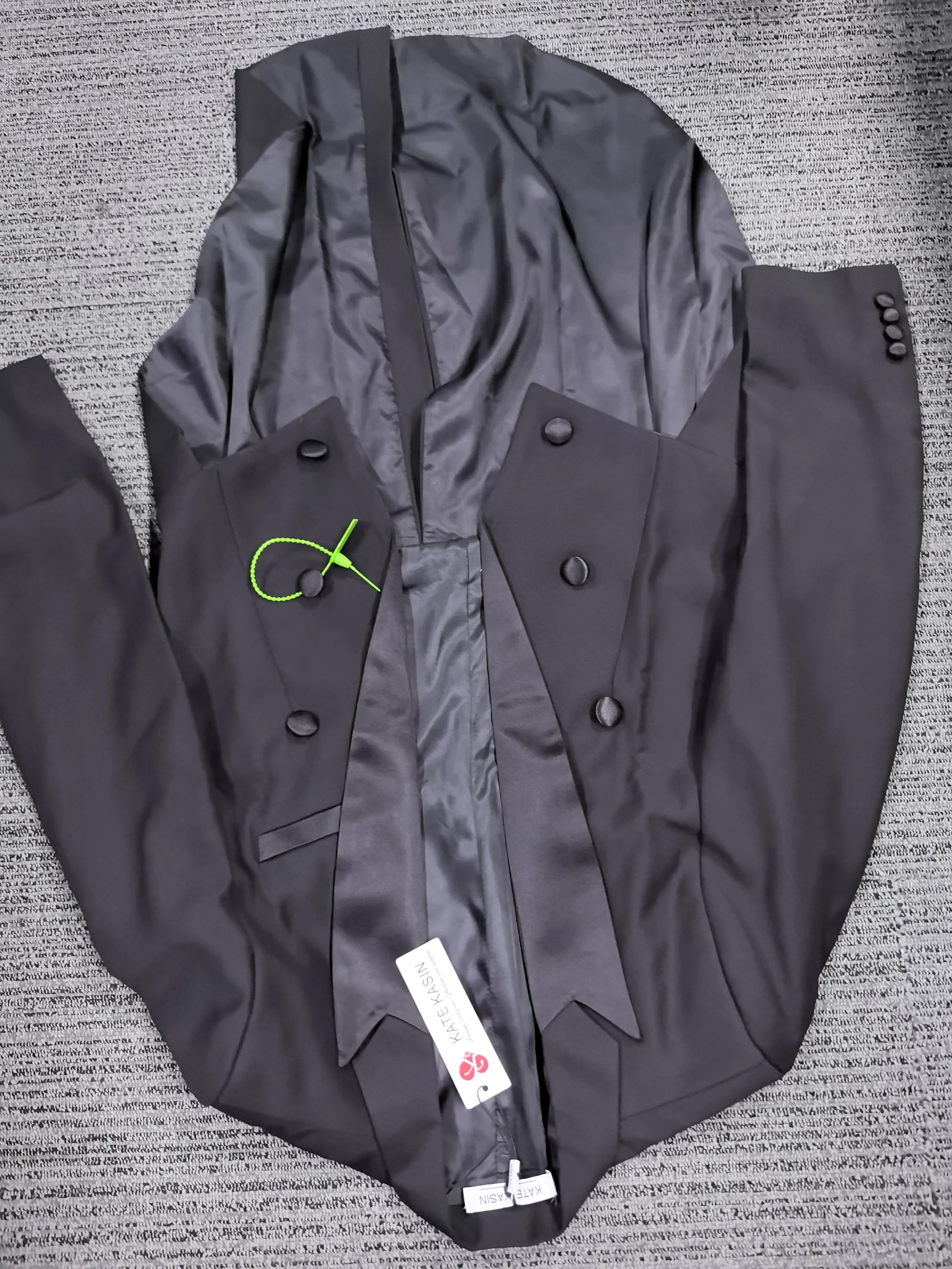 Kate Kasin Tuxedo Suits for Men Solid Top Regular Fit Formal Suit Peak Lapels One Button Jacket sold by Kate Kasin product image thumbnail 2