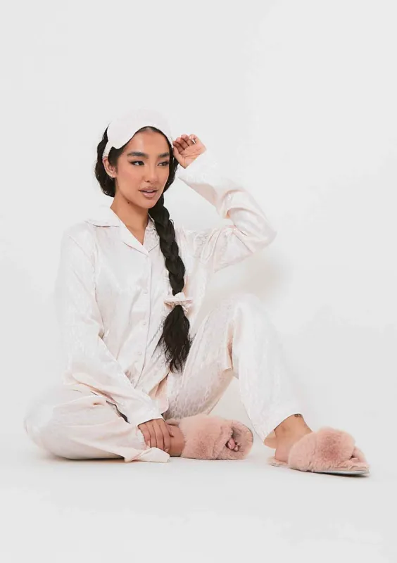 Mimi Cream Leopard Jacquard Print 4 Piece Printed Pyjama Set made by Missy Empire