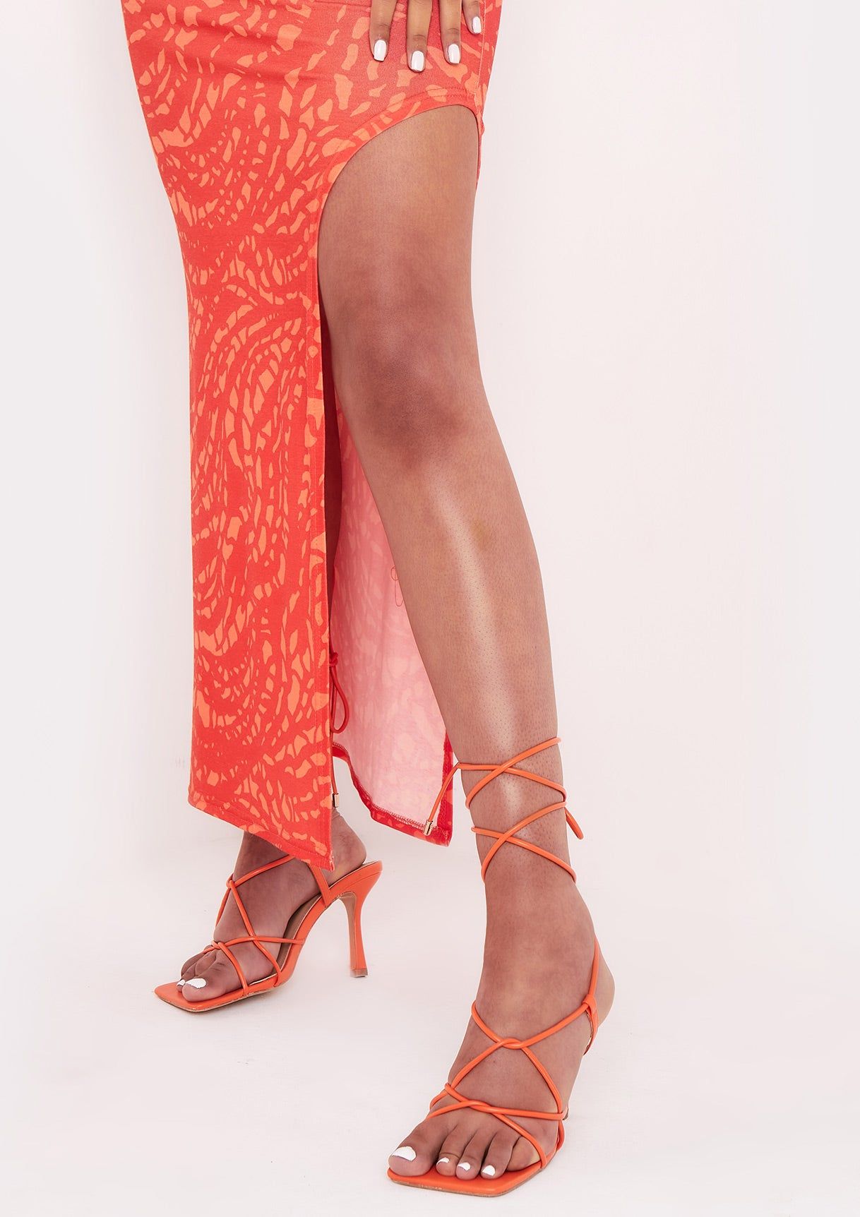 Nova Orange Printed Split Front Maxi Dress sold by Missy Empire product image thumbnail 5