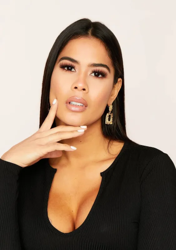 Patria Gold Crushed Square Earrings sold by Missy Empire