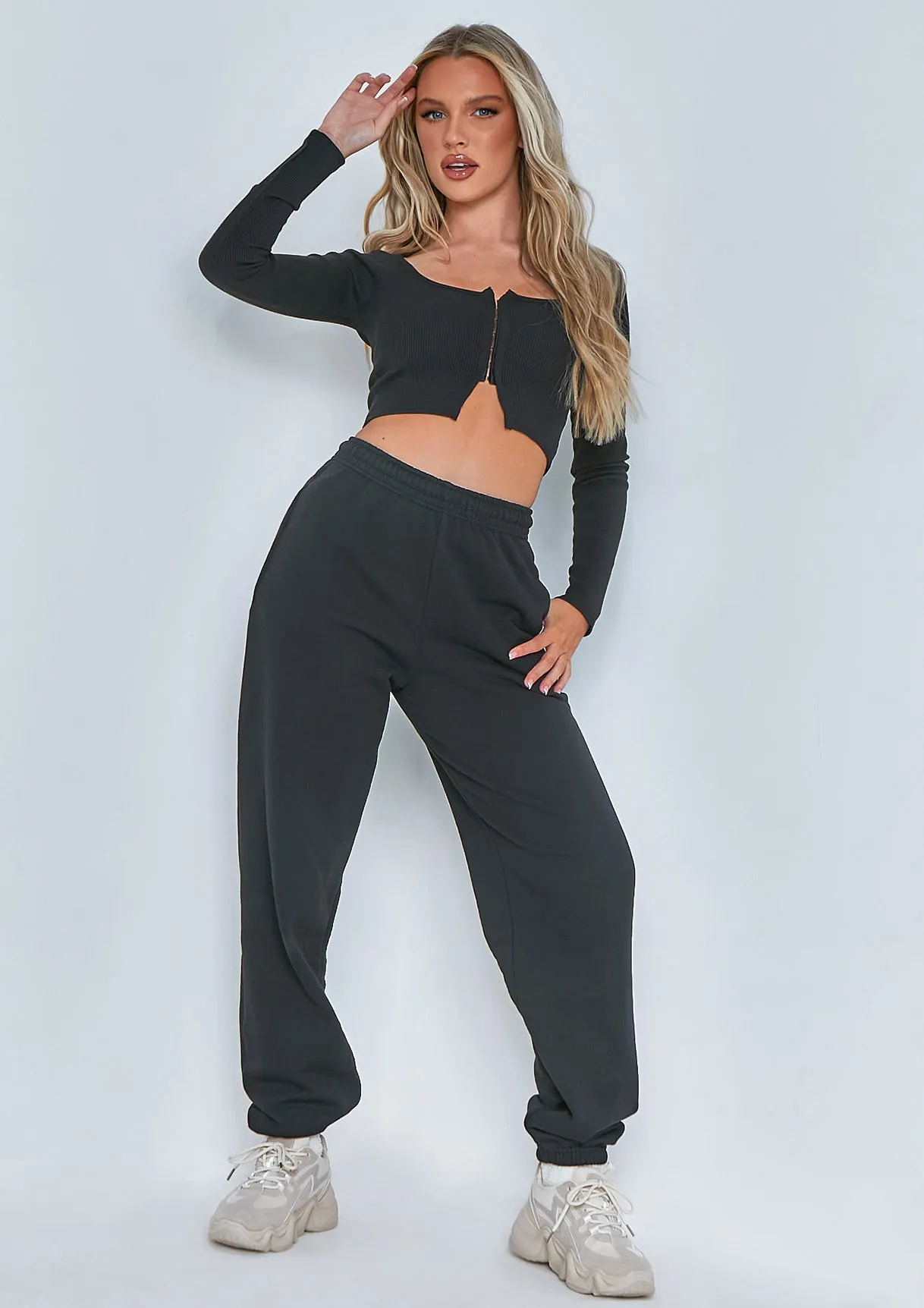 Manny Black Contour Rib Cropped Hook And Eye Long Sleeve Top sold by Missy Empire product image thumbnail 4