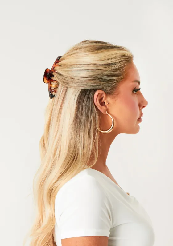Daphne Brown Tortoise Shell Large Claw Clip sold by Missy Empire