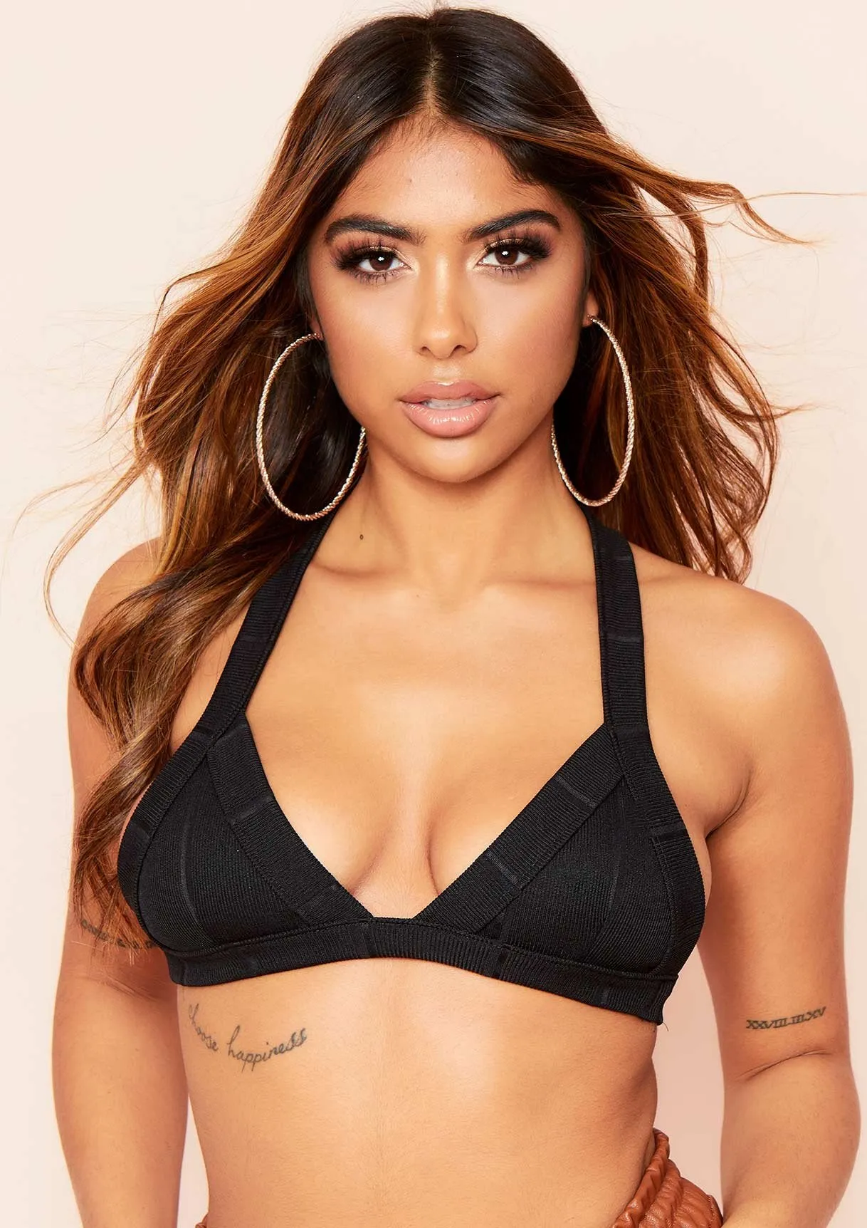 Mara Black Bandage Triangle Basic Bralet sold by Missy Empire product image thumbnail 2