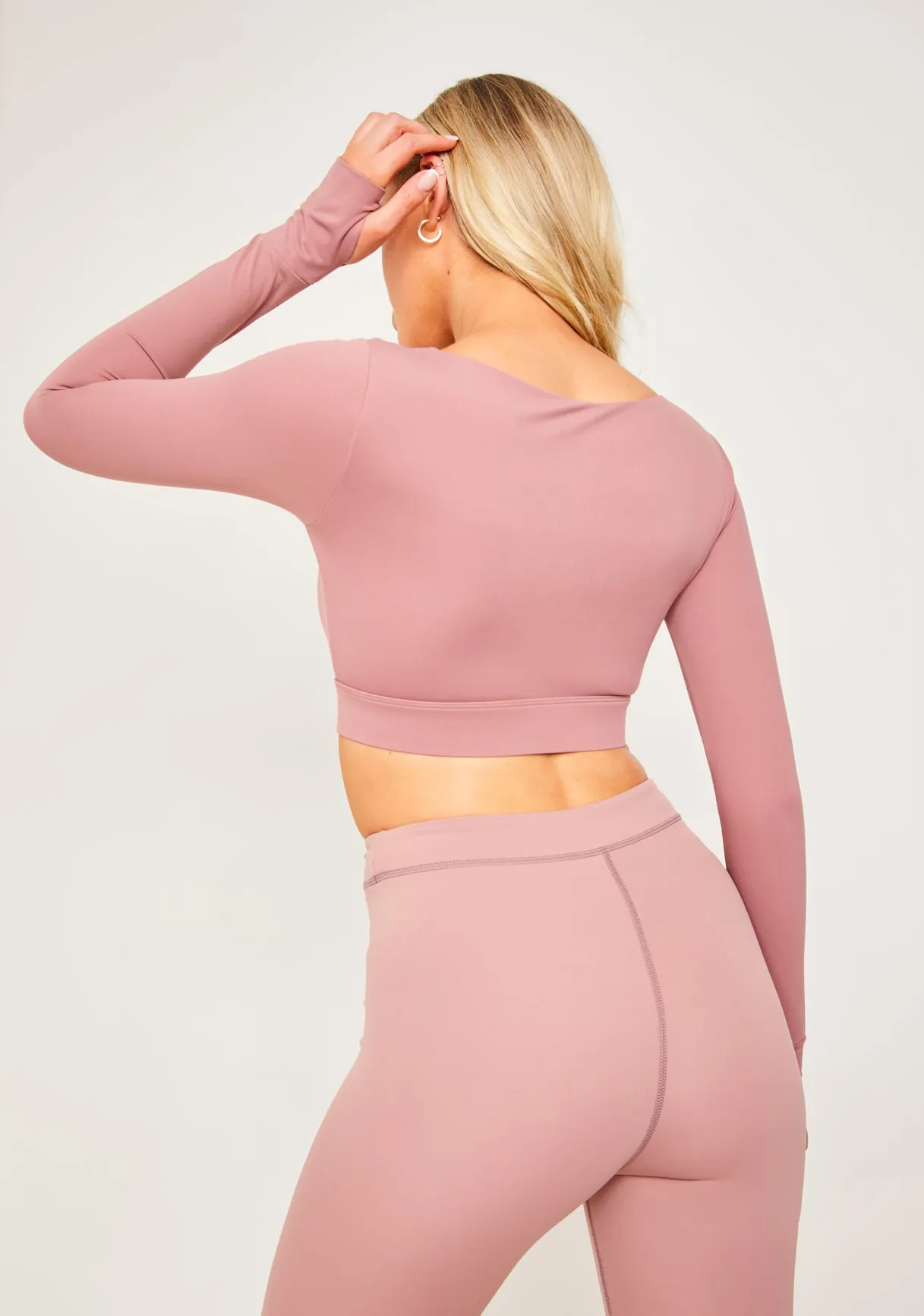 Tarah Rose Missy Sport Tab Logo Thick Gym Long Sleeve Crop Top sold by Missy Empire product image thumbnail 3