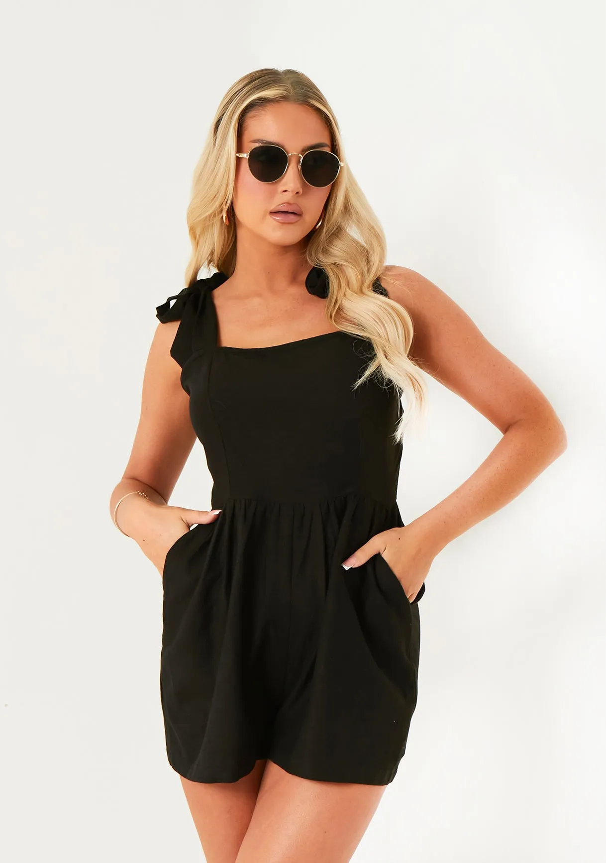 Megan Tie Shoulder Linen Playsuit sold by Missy Empire product image thumbnail 3