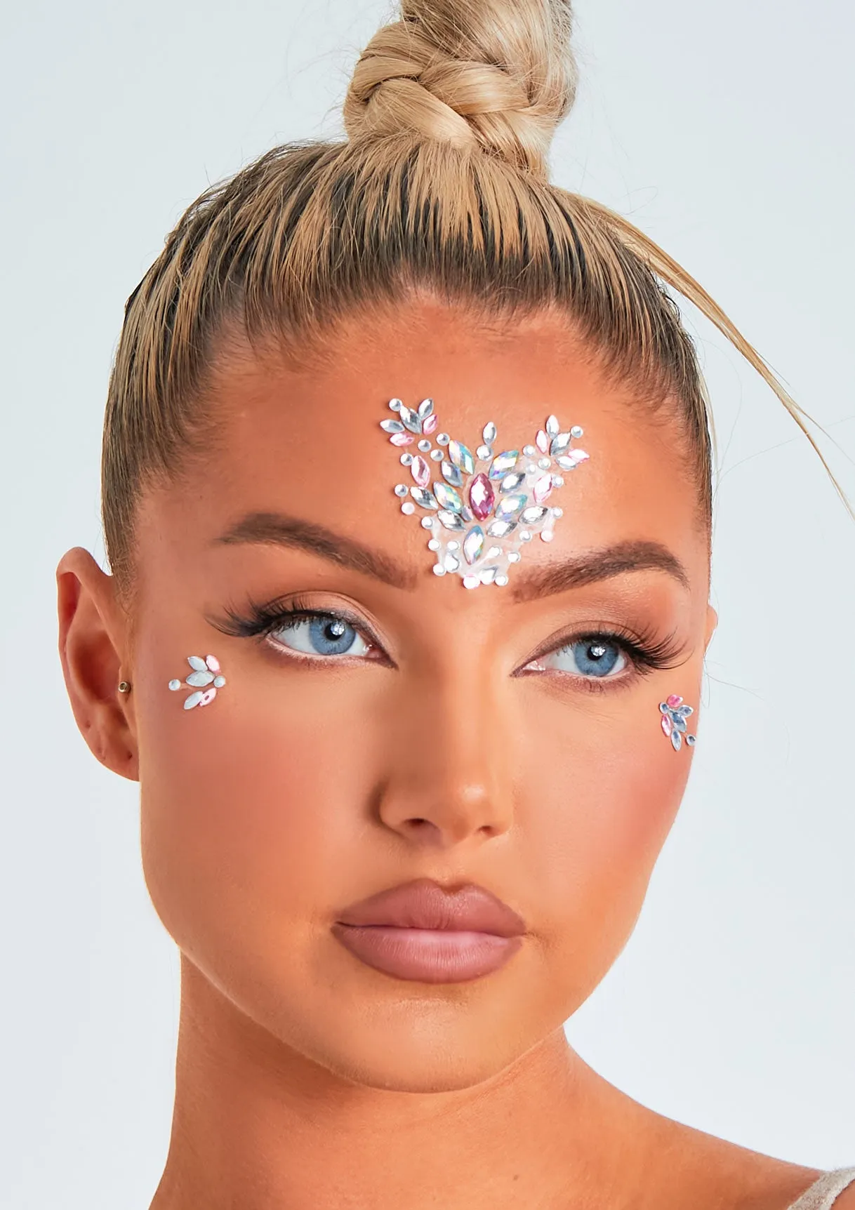 Luelle Stick On Face Jewels sold by Missy Empire product image thumbnail 2