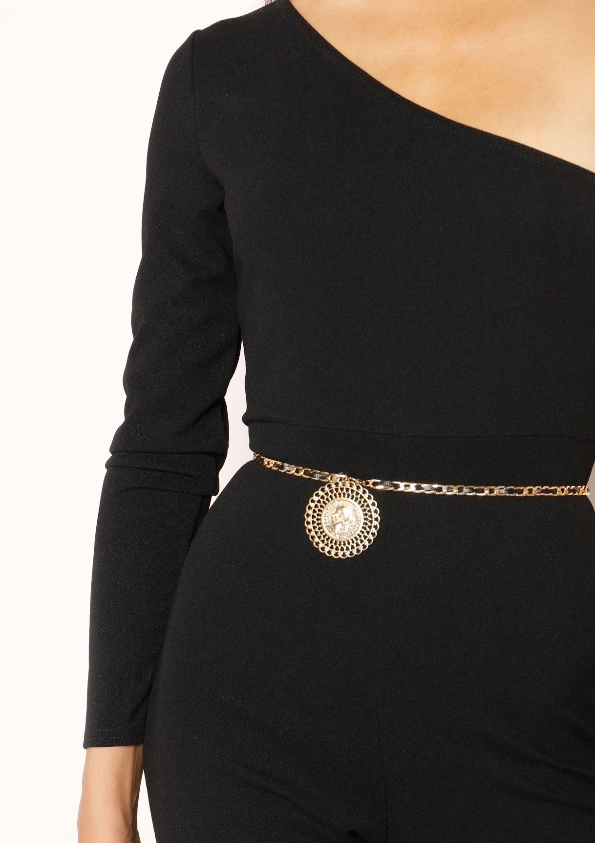 Tamara Gold Chain Pendant Belt sold by Missy Empire
