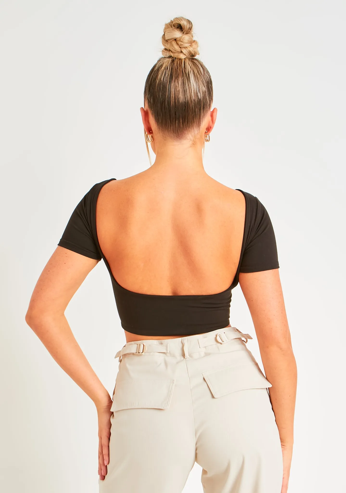 Elle Black Premium Sculpt Backless Crop Top sold by Missy Empire product image thumbnail 3