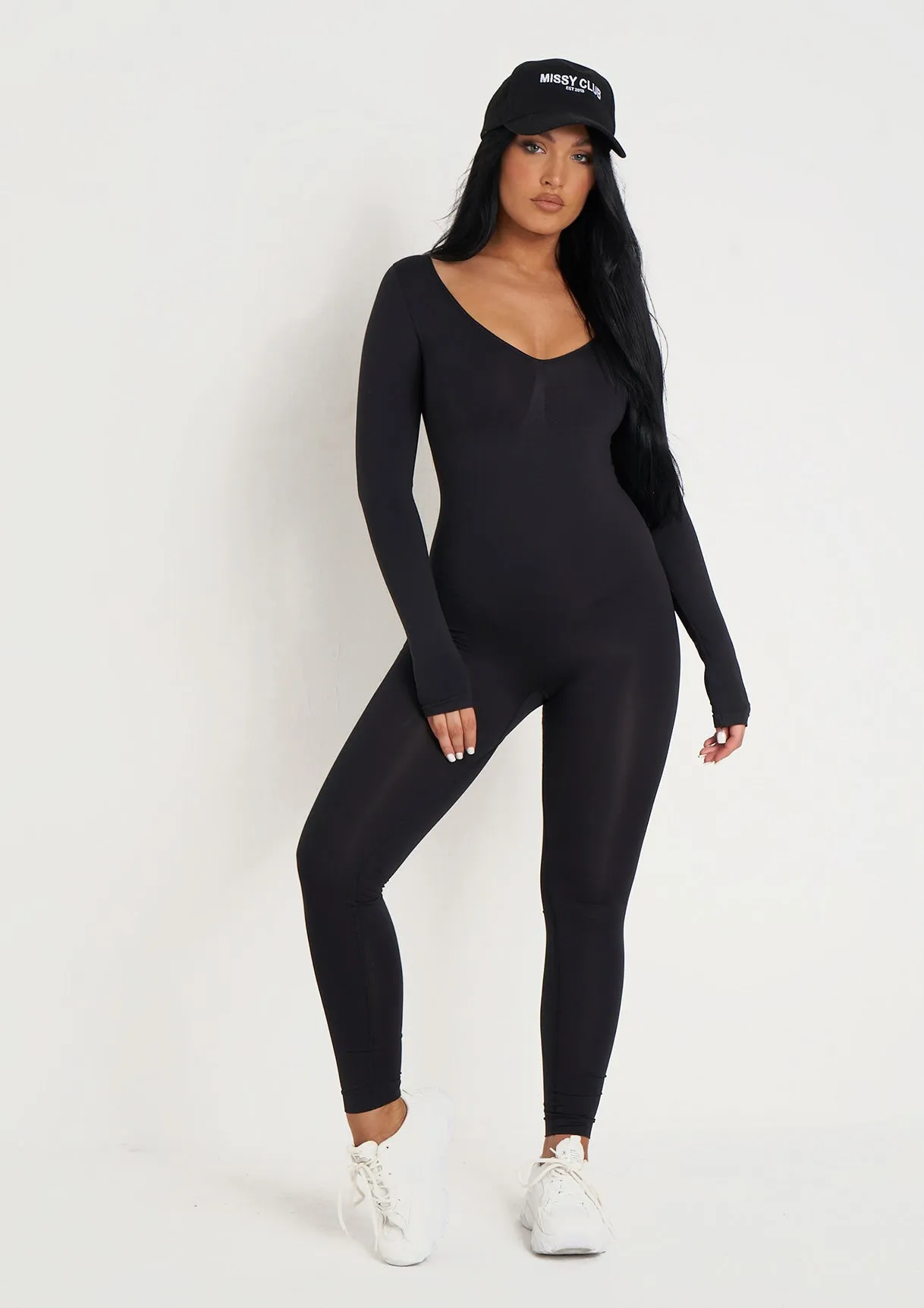 Amelia Black Seamless Long Sleeve Plunge Jumpsuit sold by Missy Empire product image thumbnail 4