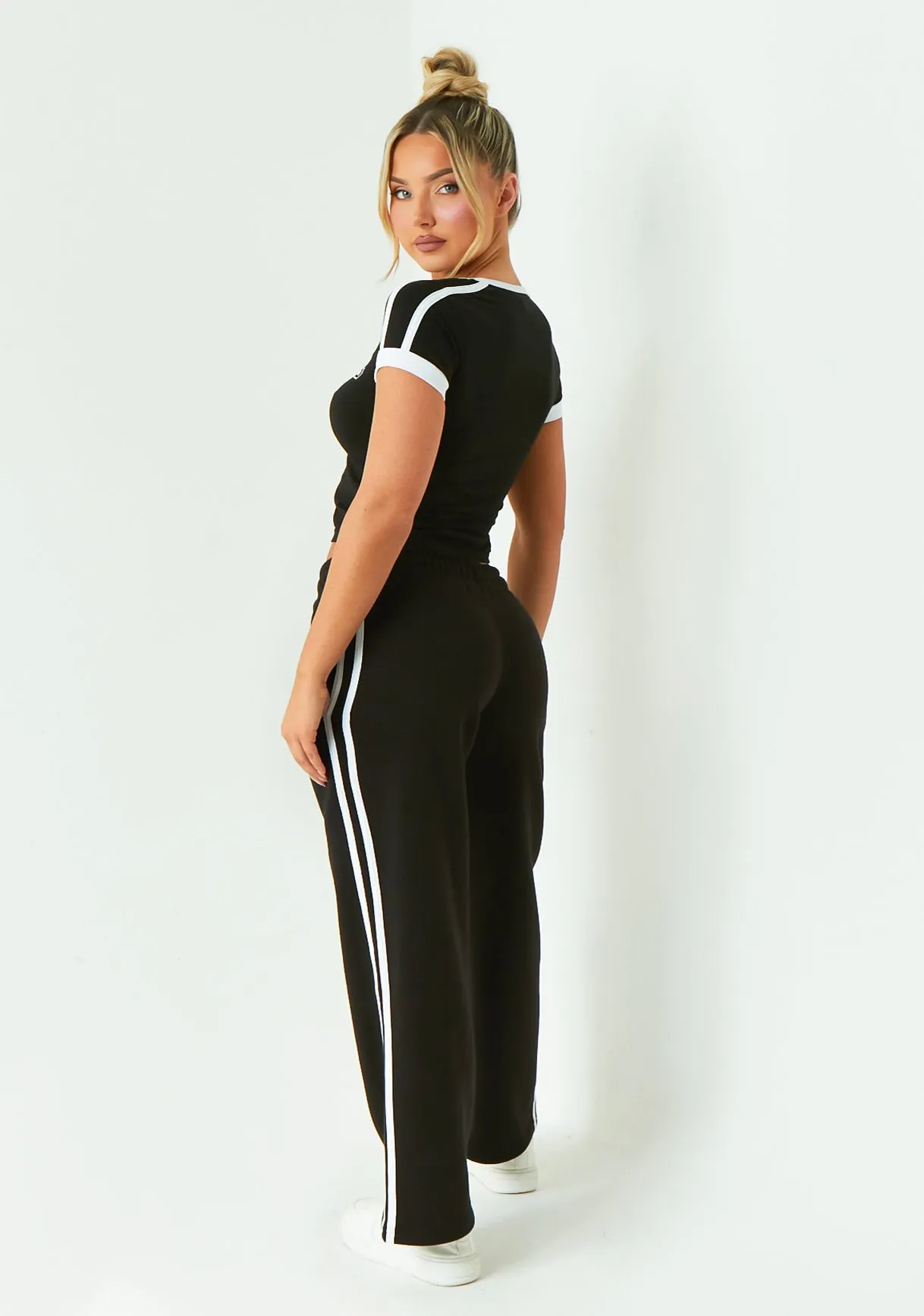 Layla Black Contrast Side Stripe Wide Leg Jogger sold by Missy Empire product image thumbnail 3