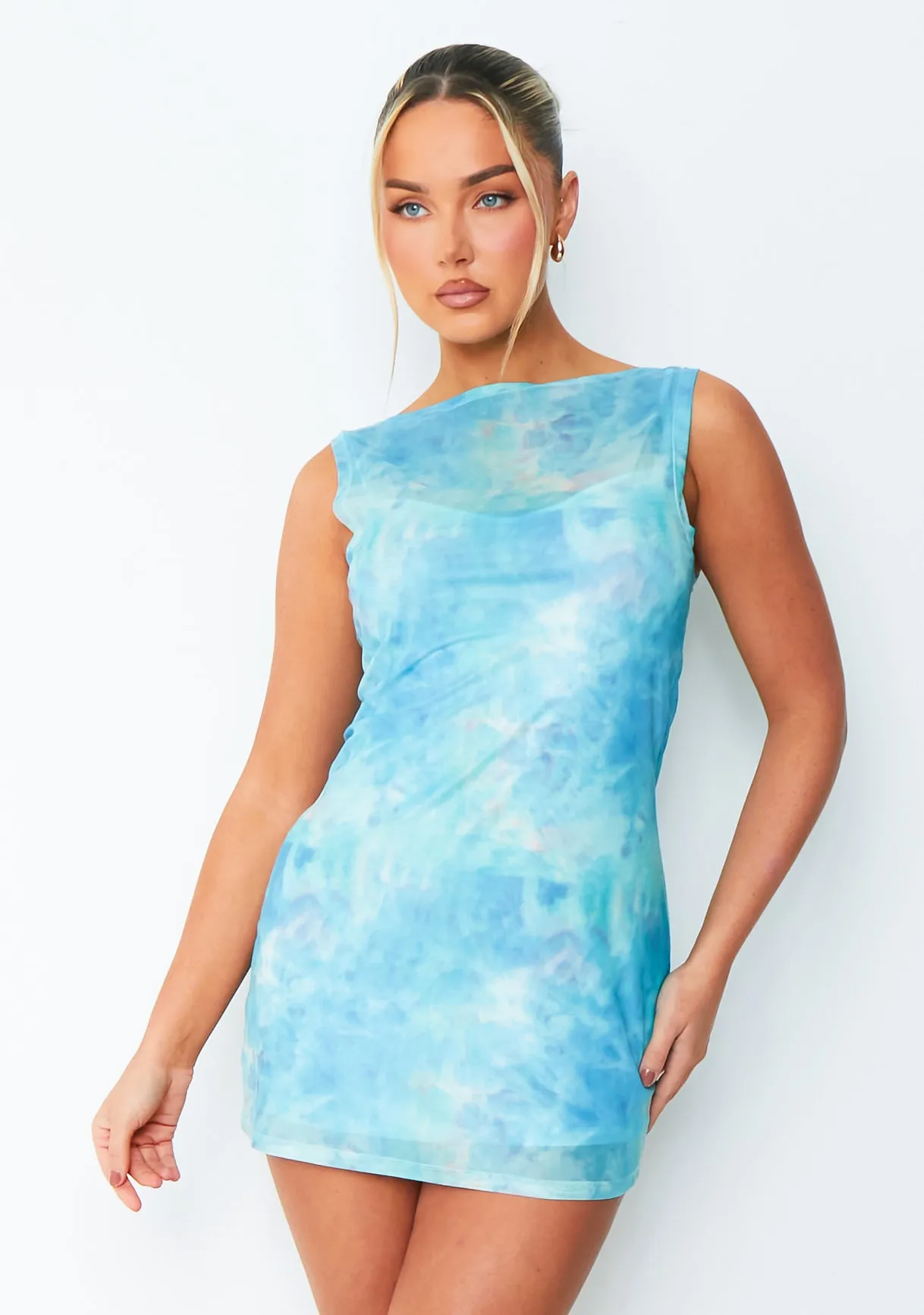 Kate Blue Ombre Sleeveless Mesh Mini Dress sold by Missy Empire product image thumbnail 2