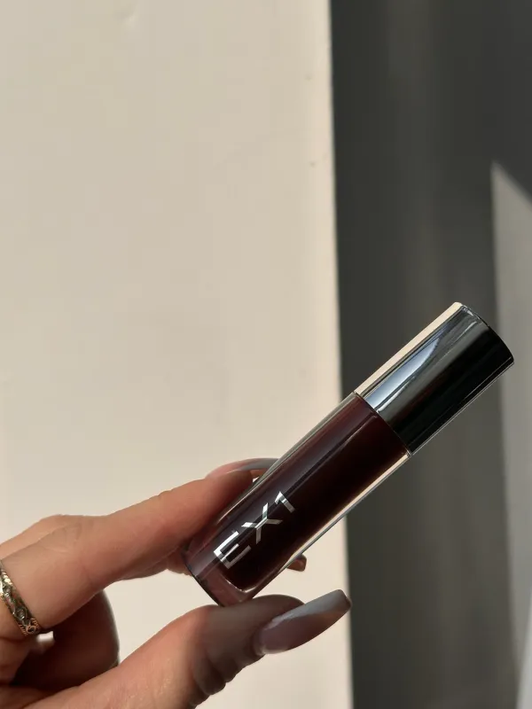 EX1 Admirer Plump & Renew Lip Oil sold by Missy Empire