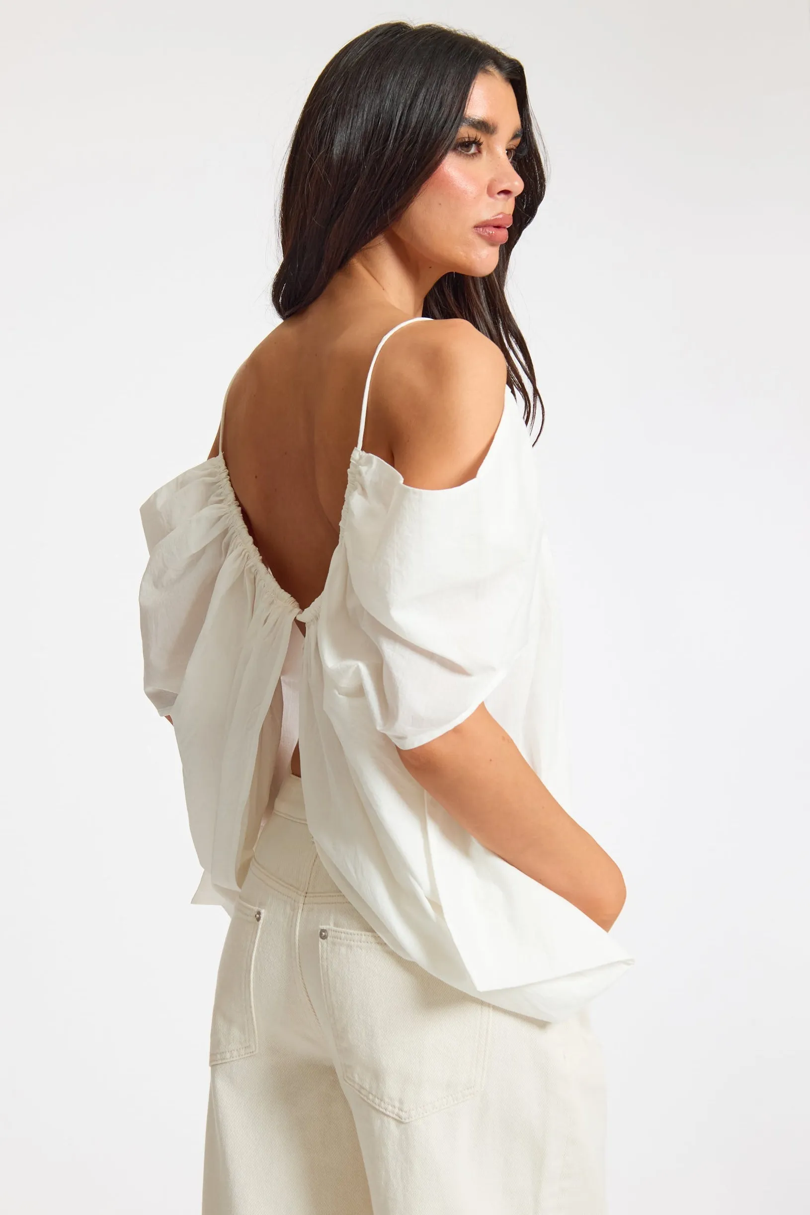 Linen Ruched Off Shoulder Split Front Top sold by Missy Empire product image thumbnail 3