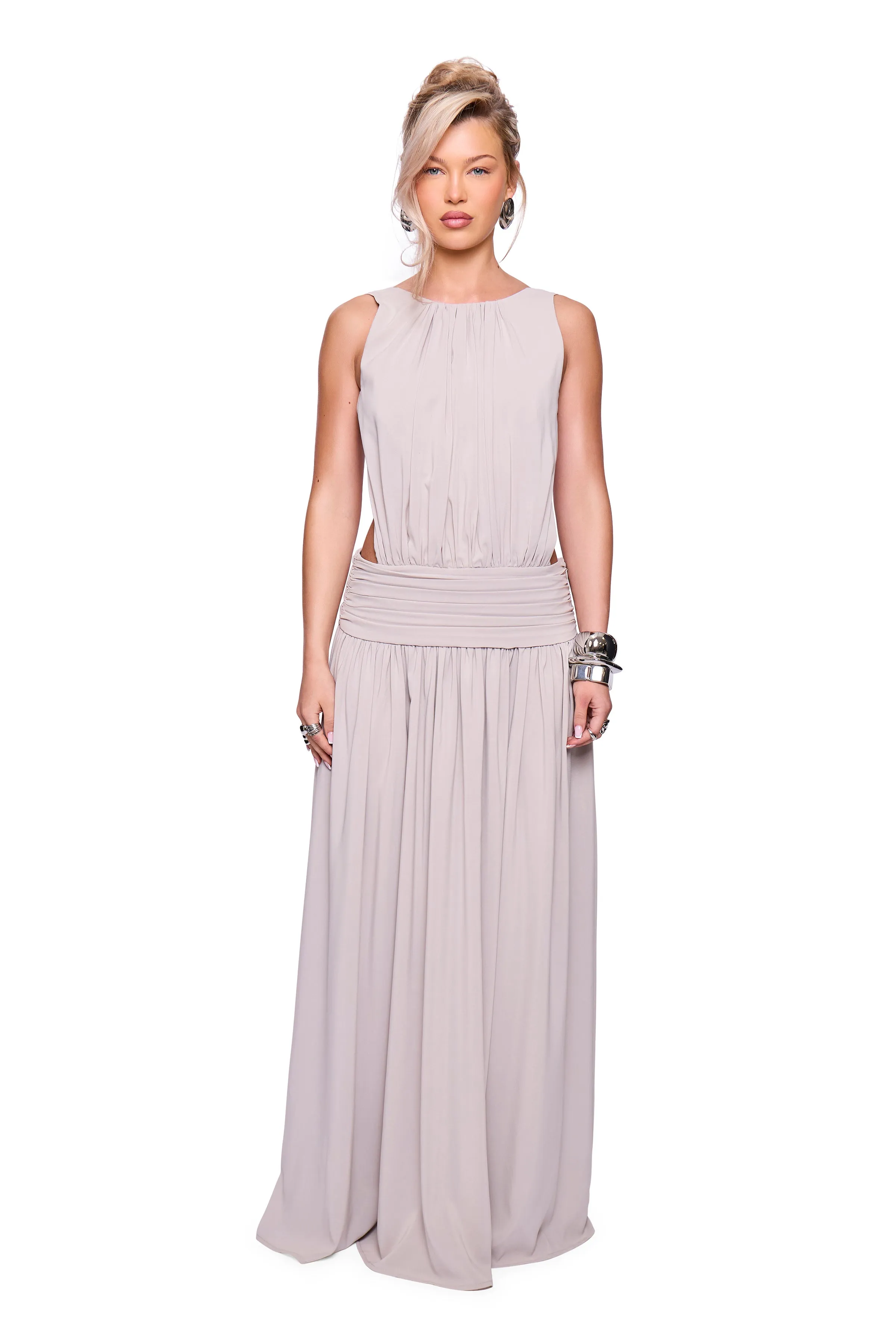 Grey Backless Maxi Dress sold by Missy Empire product image thumbnail 4