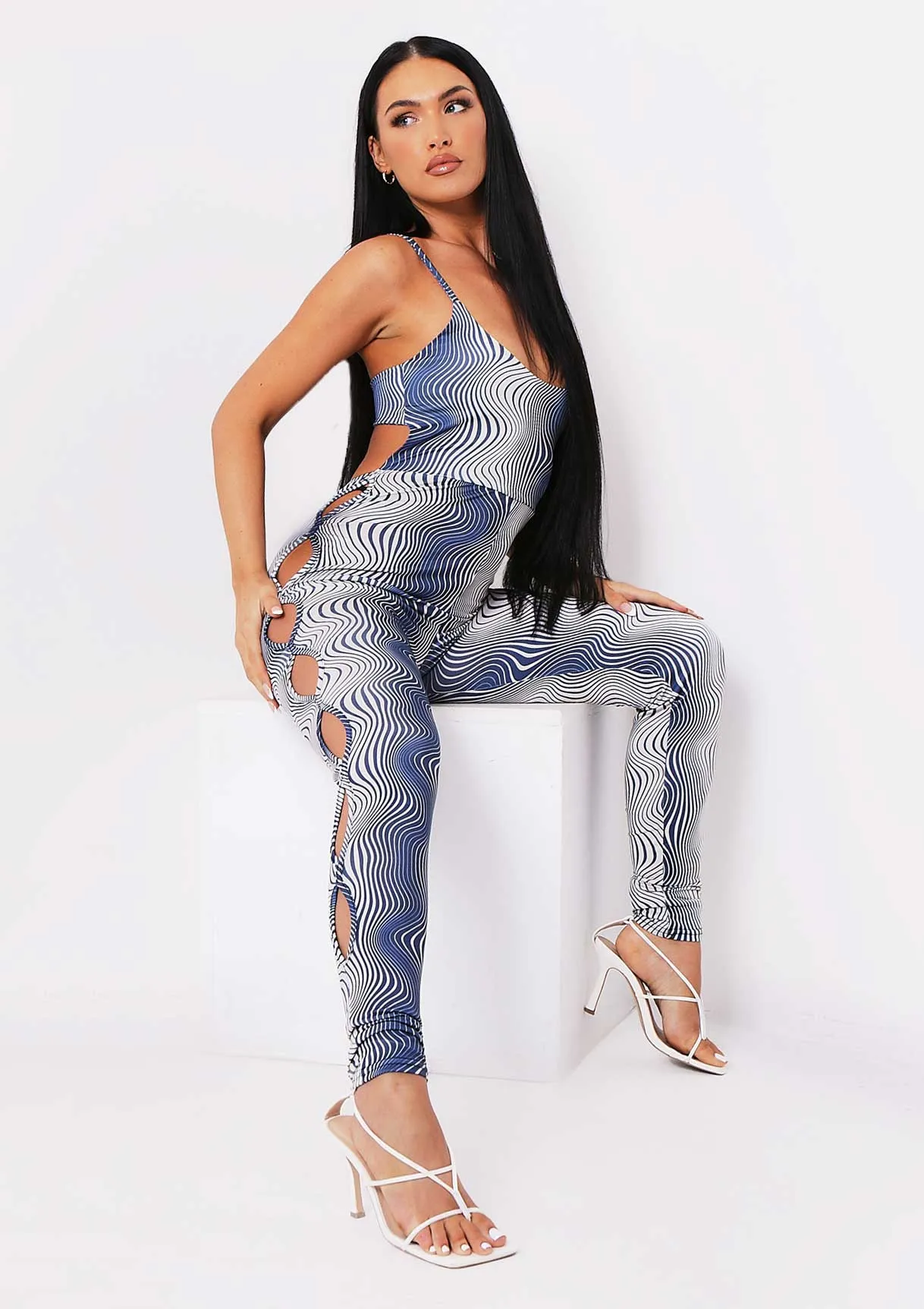 Jade Blue Printed Cut Out Detail Jumpsuit sold by Missy Empire product image thumbnail 4