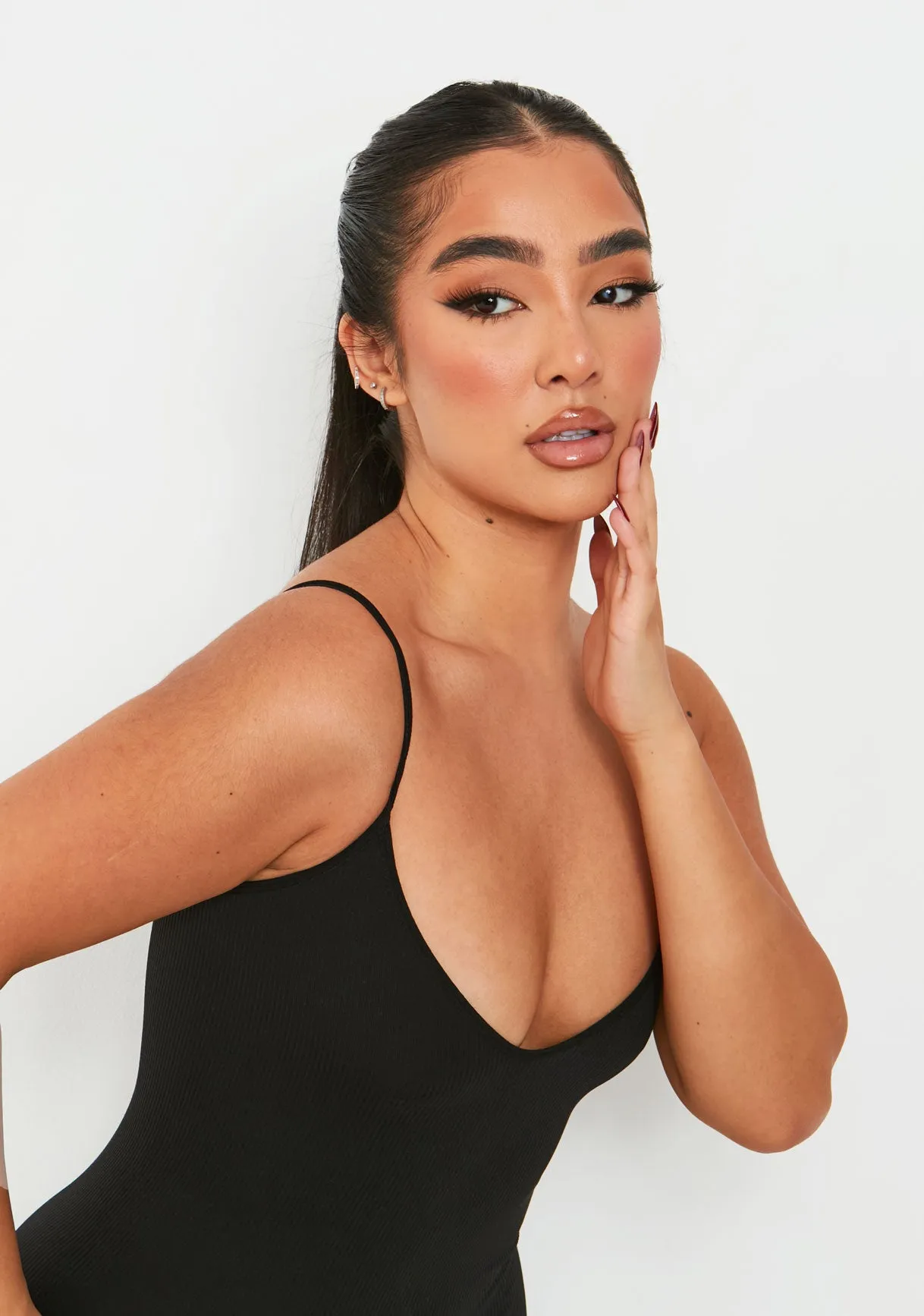 Kora Black Ribbed Seamless Strappy Jumpsuit sold by Missy Empire product image thumbnail 2