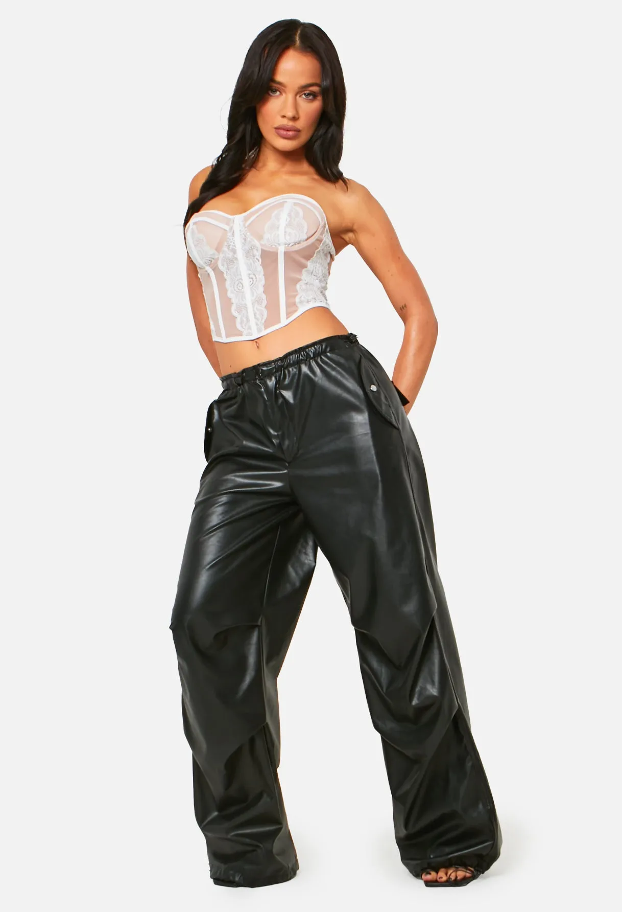 Shyla White Lace Cropped Corset Top sold by Missy Empire product image thumbnail 3