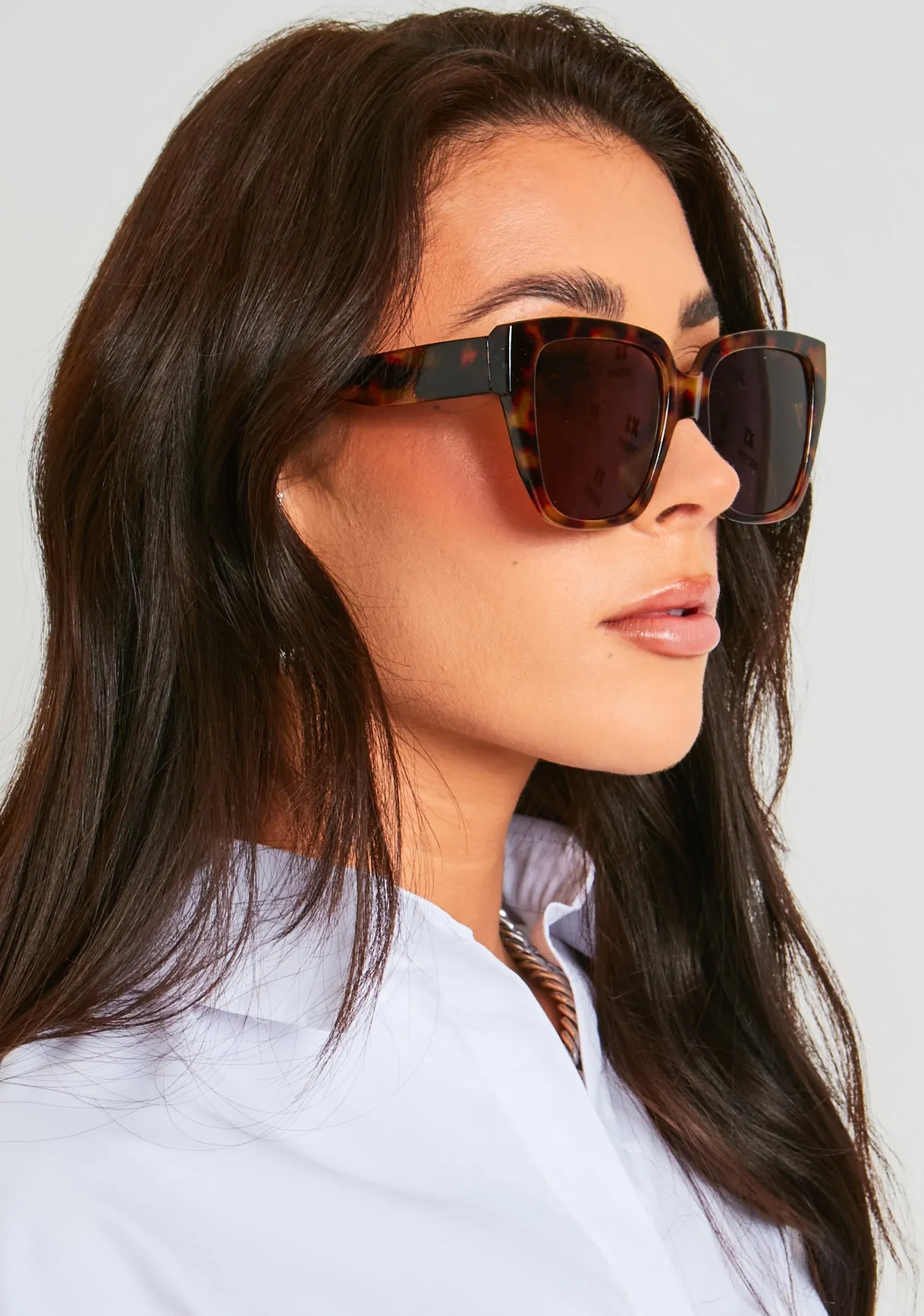 Anna Brown Oversized Cat Eye Sunglasses sold by Missy Empire product image thumbnail 2