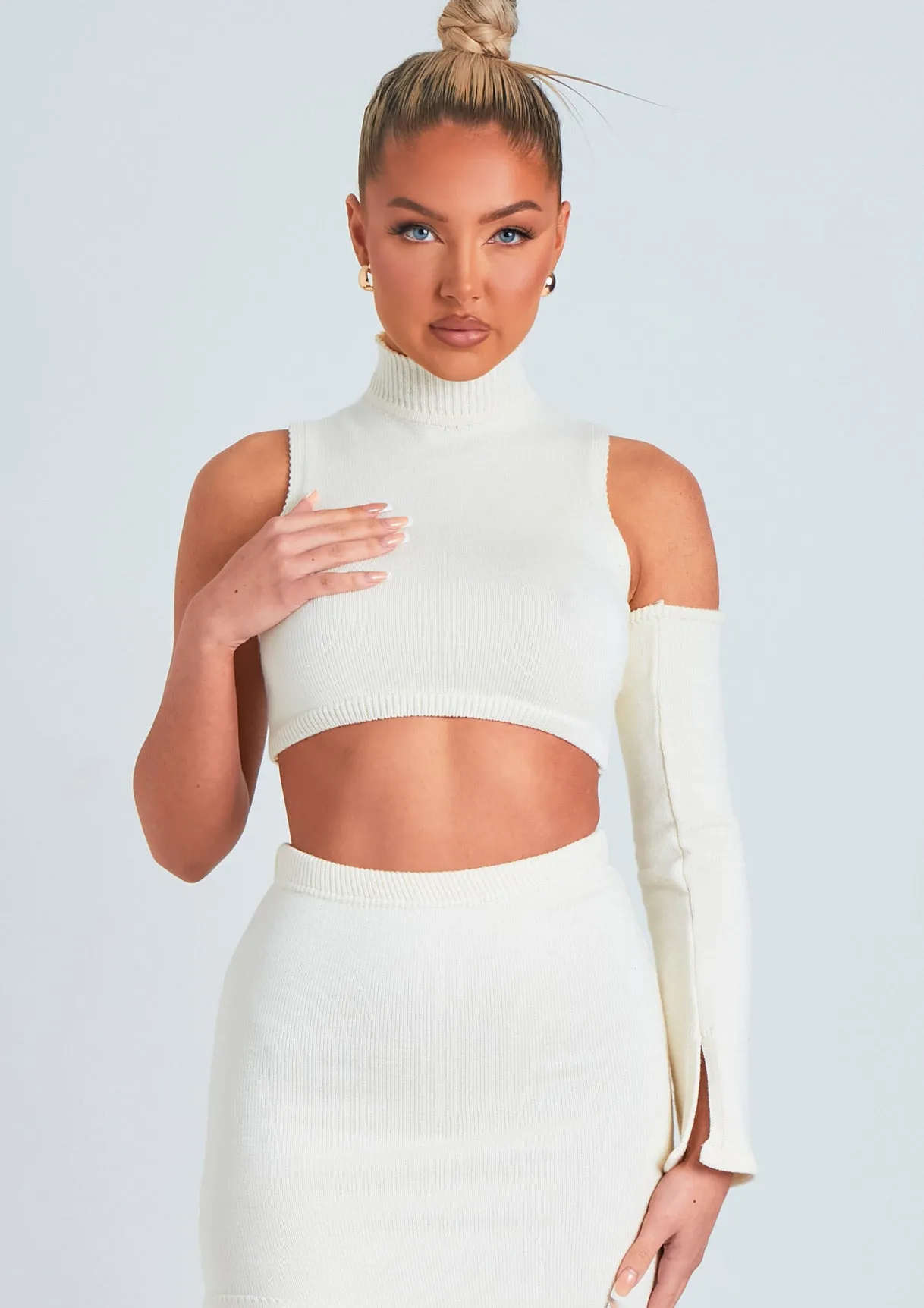Amber Cream One Sleeve Knitted Crop Top sold by Missy Empire product image thumbnail 3