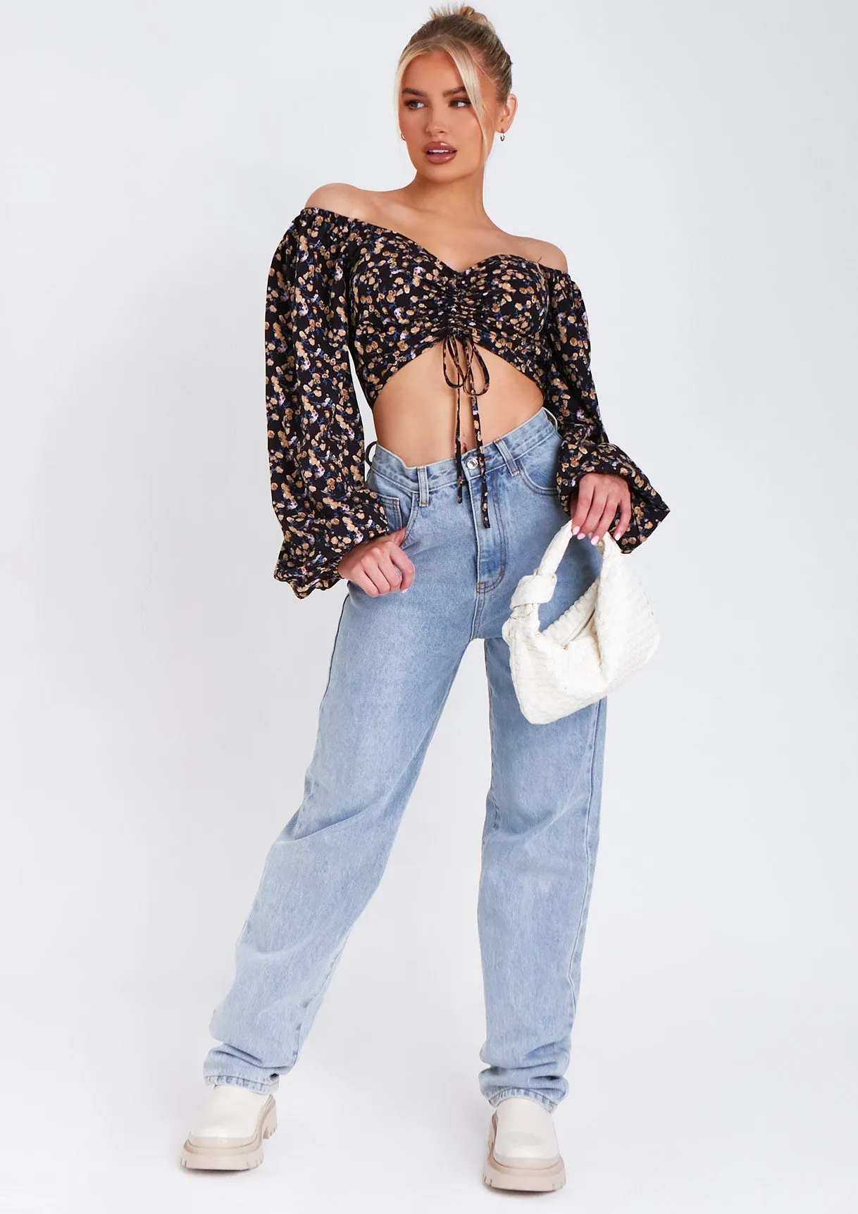 Marla Floral Print Ruched Balloon Sleeve Cropped Blouse sold by Missy Empire product image thumbnail 5