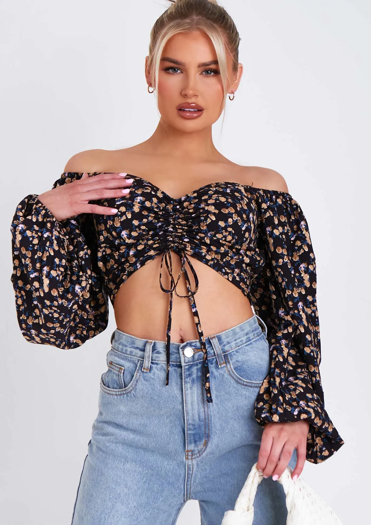 Marla Floral Print Ruched Balloon Sleeve Cropped Blouse sold by Missy Empire product image thumbnail 3