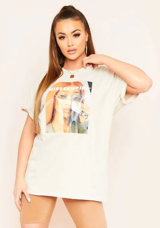 Teena Sand Cash Tears Graphic Oversized T-shirt made by Missy Empire