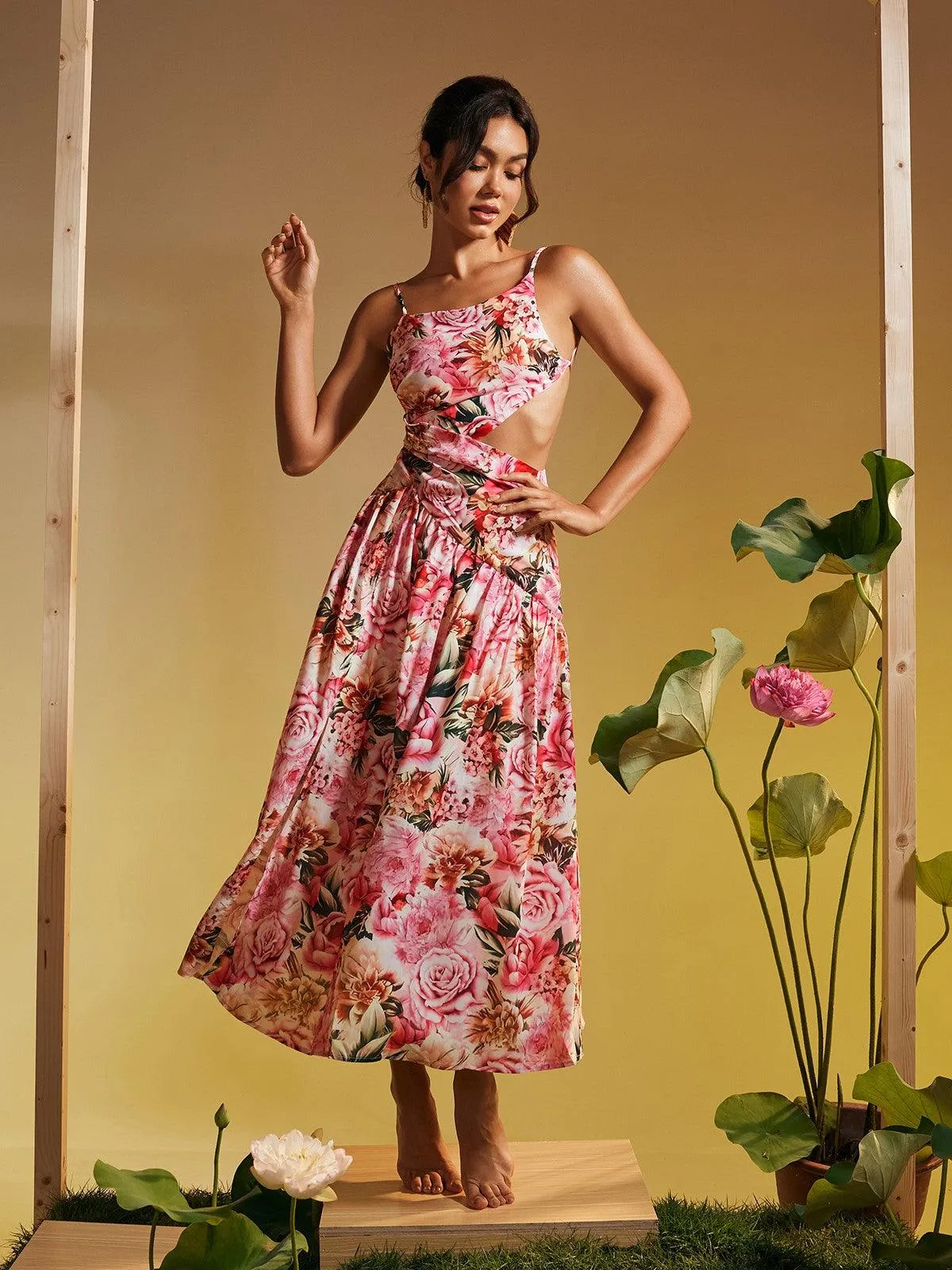 Acie Spaghetti Floral Print Midi Dress sold by Mew Mews product image thumbnail 5