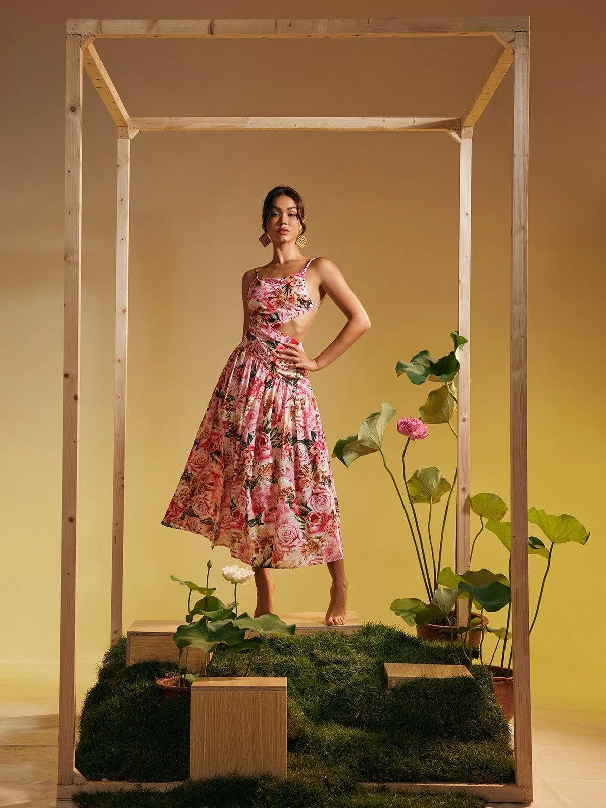 Acie Spaghetti Floral Print Midi Dress sold by Mew Mews product image thumbnail 3