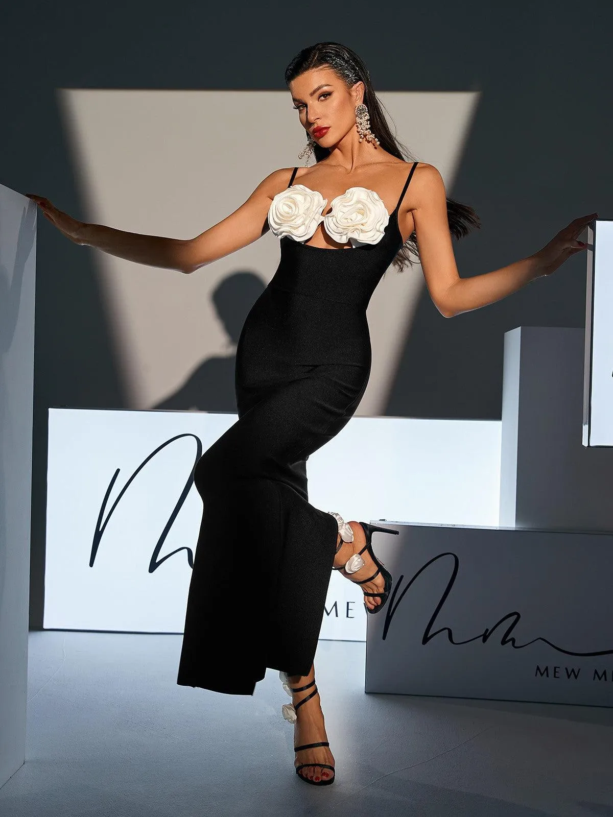 Juna Spaghetti Flower Hollow Bandage Dress sold by Mew Mews