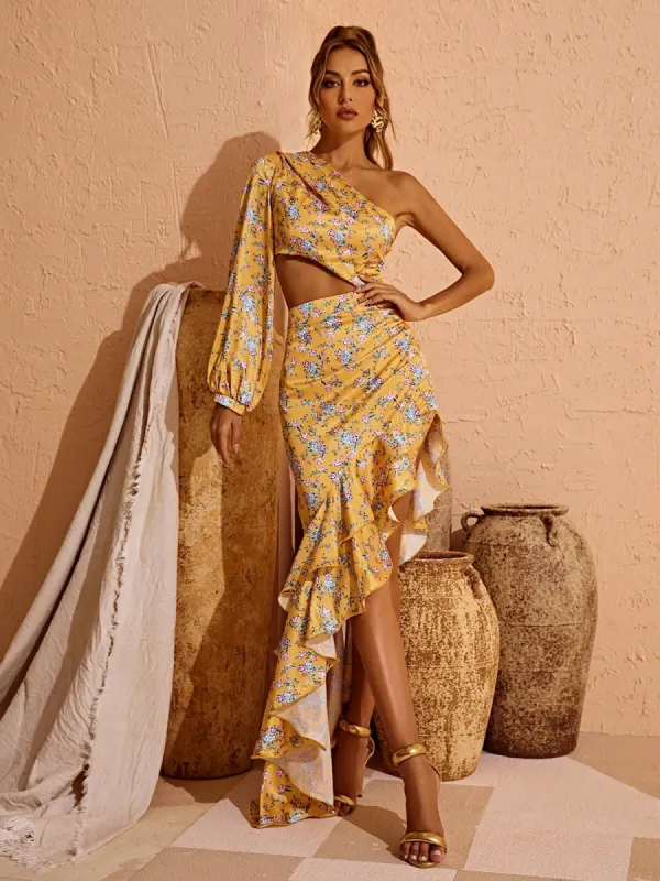 Aiyana One Shoulder Floral Maxi Dress In Yellow sold by Mew Mews