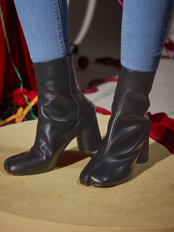 Wallon Tabi Toe Leather Boots In Black sold by Mew Mews