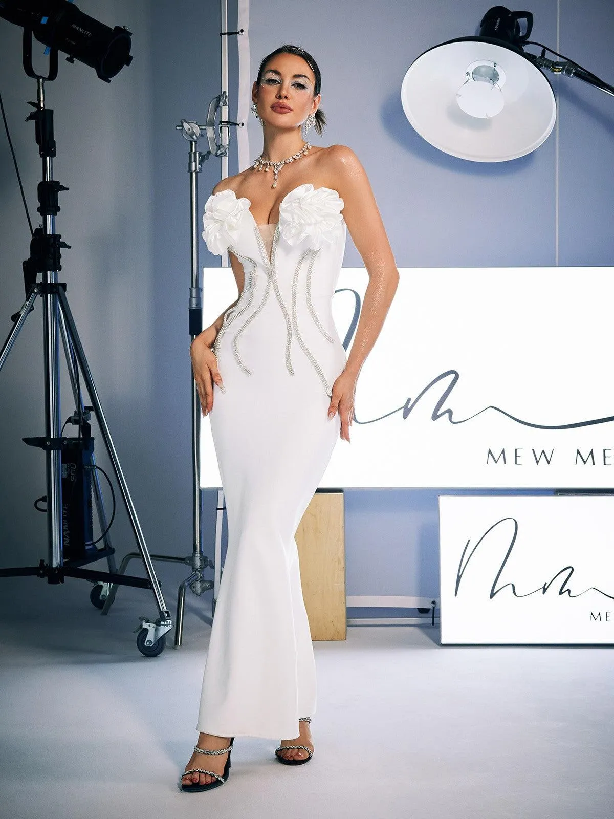 Musa Strapless Crystal Flower Bandage Dress In White sold by Mew Mews product image thumbnail 3
