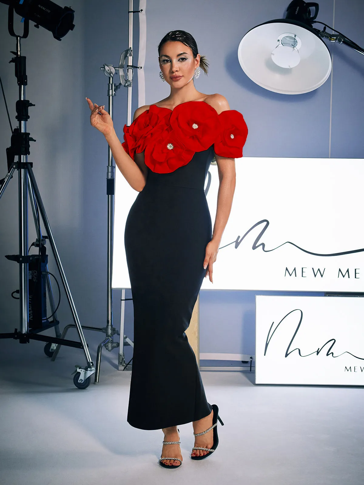 Creed Off Shoulder Flower Bandage Dress In Red sold by Mew Mews product image thumbnail 5
