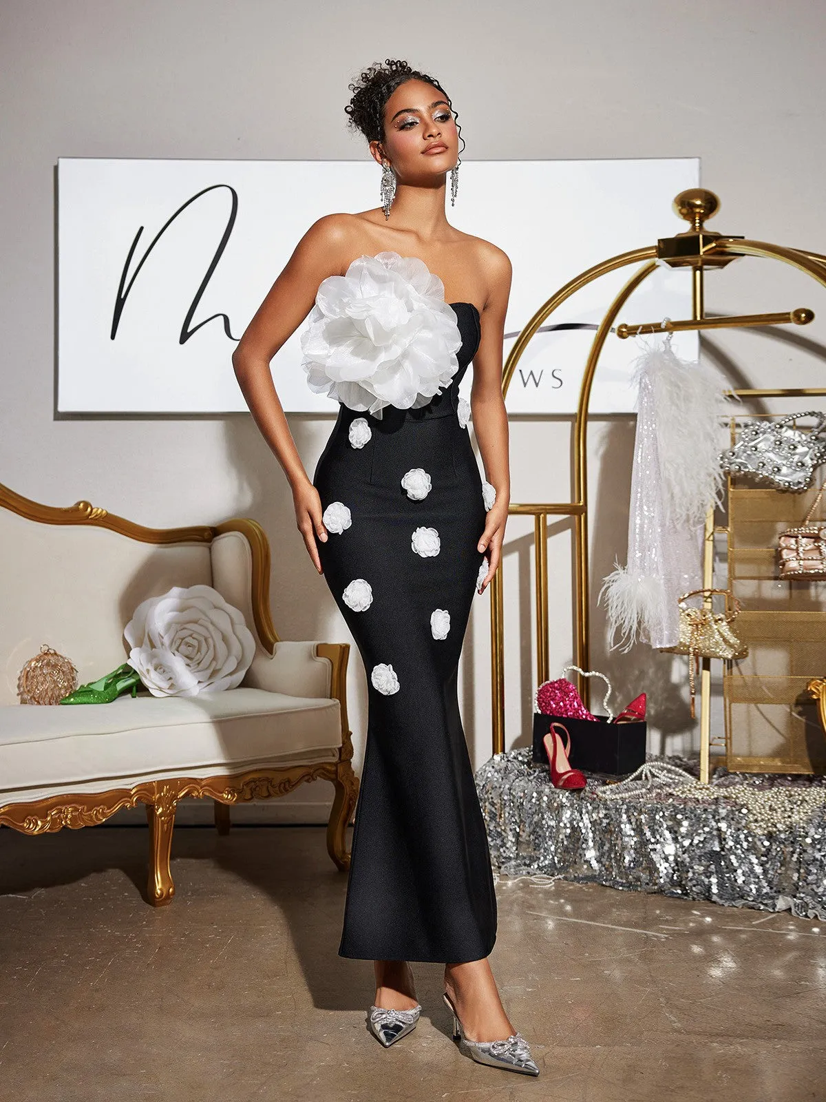 Burr Strapless Flower Bandage Maxi Dress sold by Mew Mews product image thumbnail 5