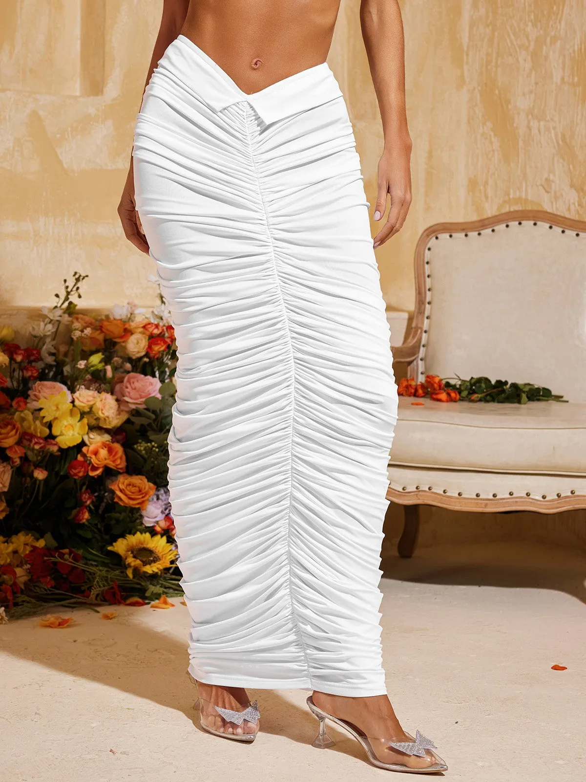 Azurielle Ruched Skirt In White sold by Mew Mews product image thumbnail 5
