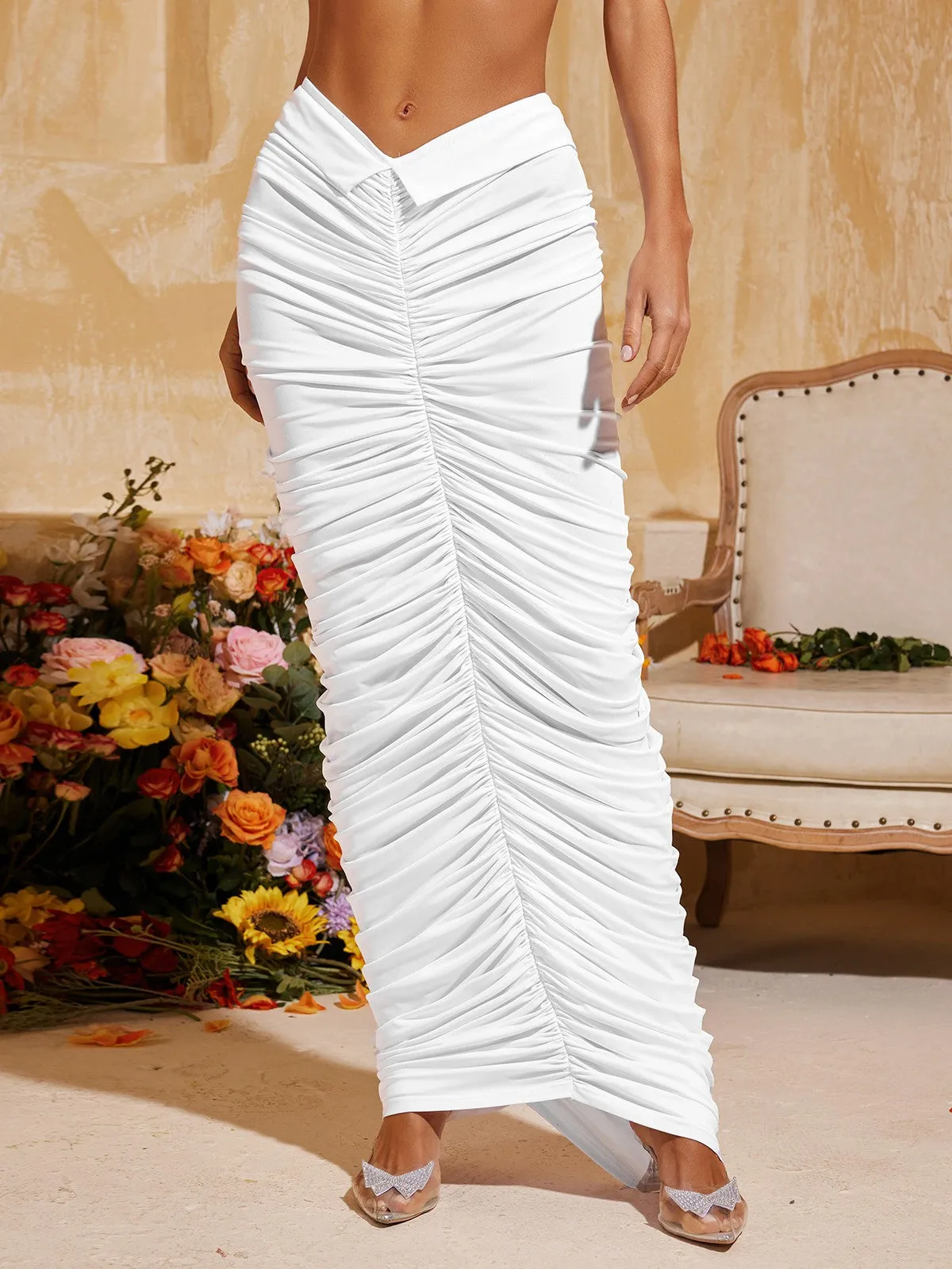Azurielle Ruched Skirt In White sold by Mew Mews product image thumbnail 4