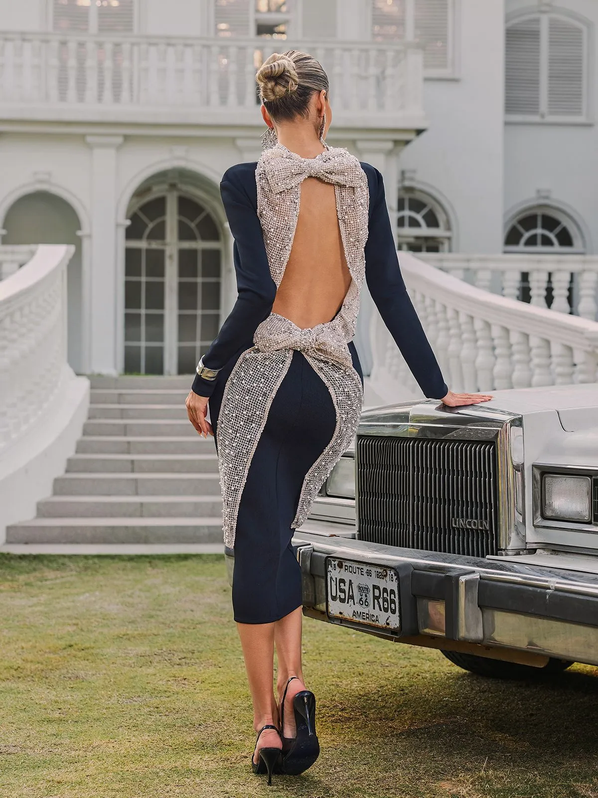 Thalyss Backless Pearl Bandage Midi Dress sold by Mew Mews product image thumbnail 2