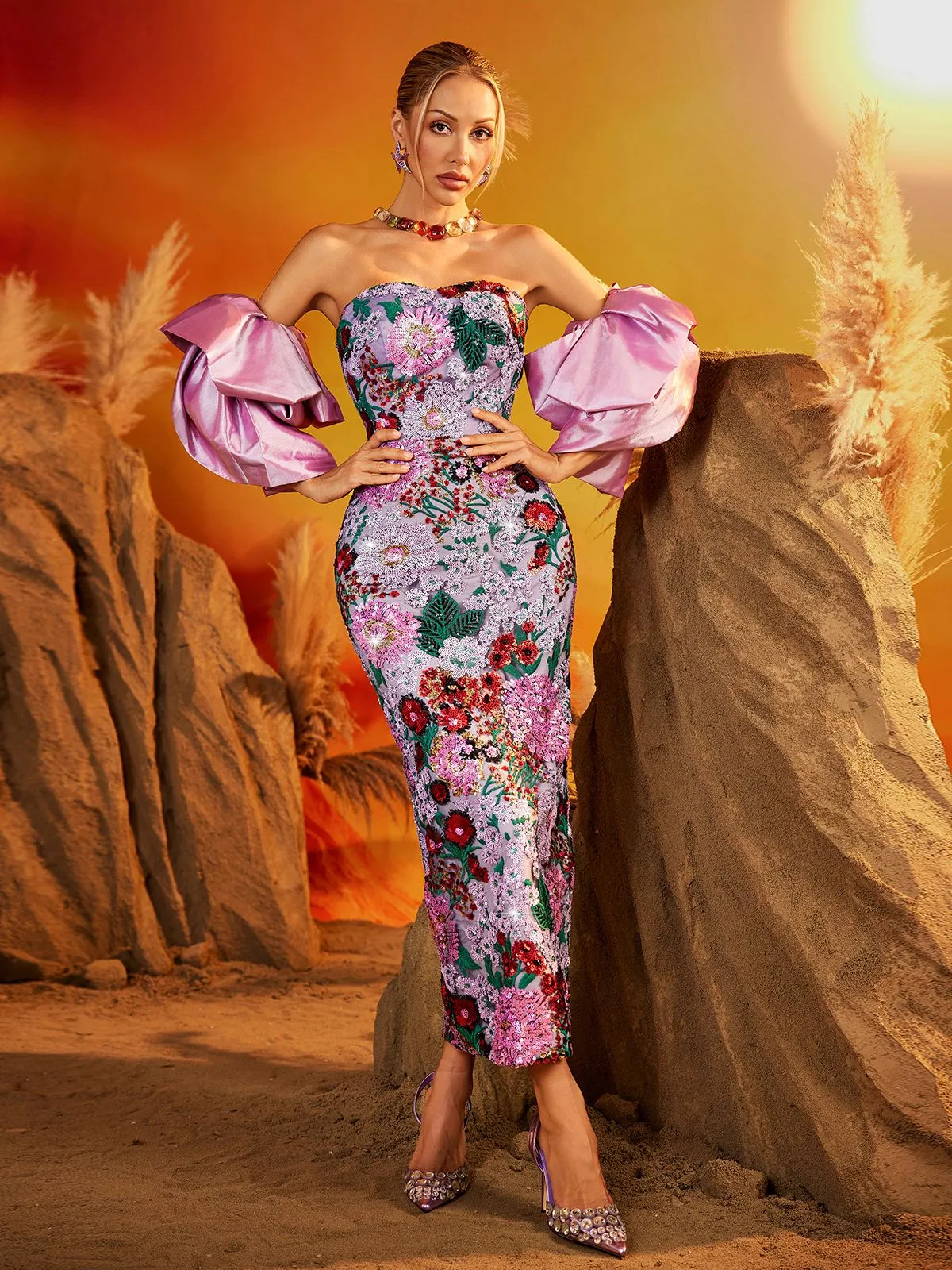 Faelith Puff Sleeve Floral Midi Dress sold by Mew Mews product image thumbnail 4