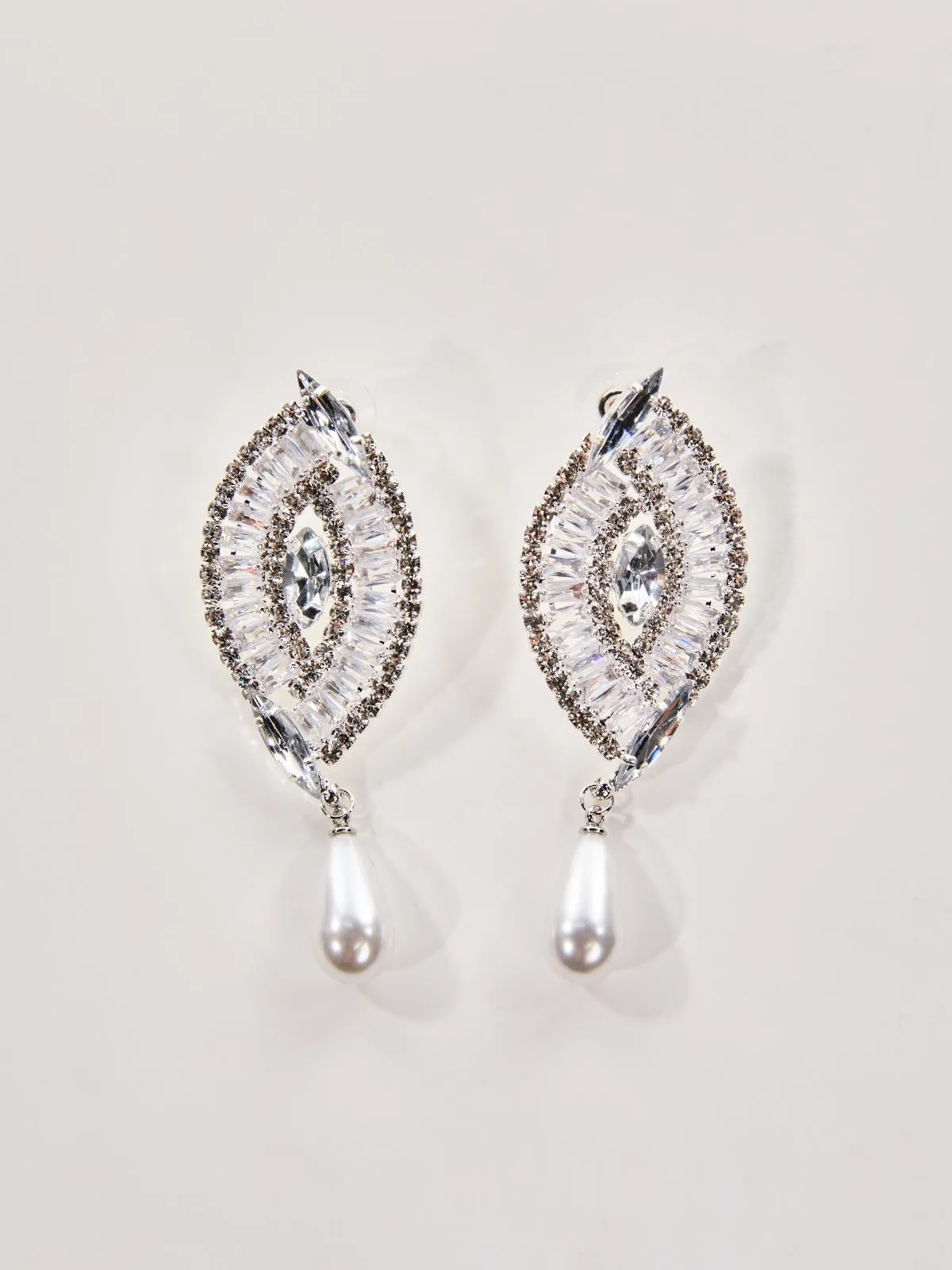 Oaelix Rhinestone Pearl Earrings sold by Mew Mews product image thumbnail 3